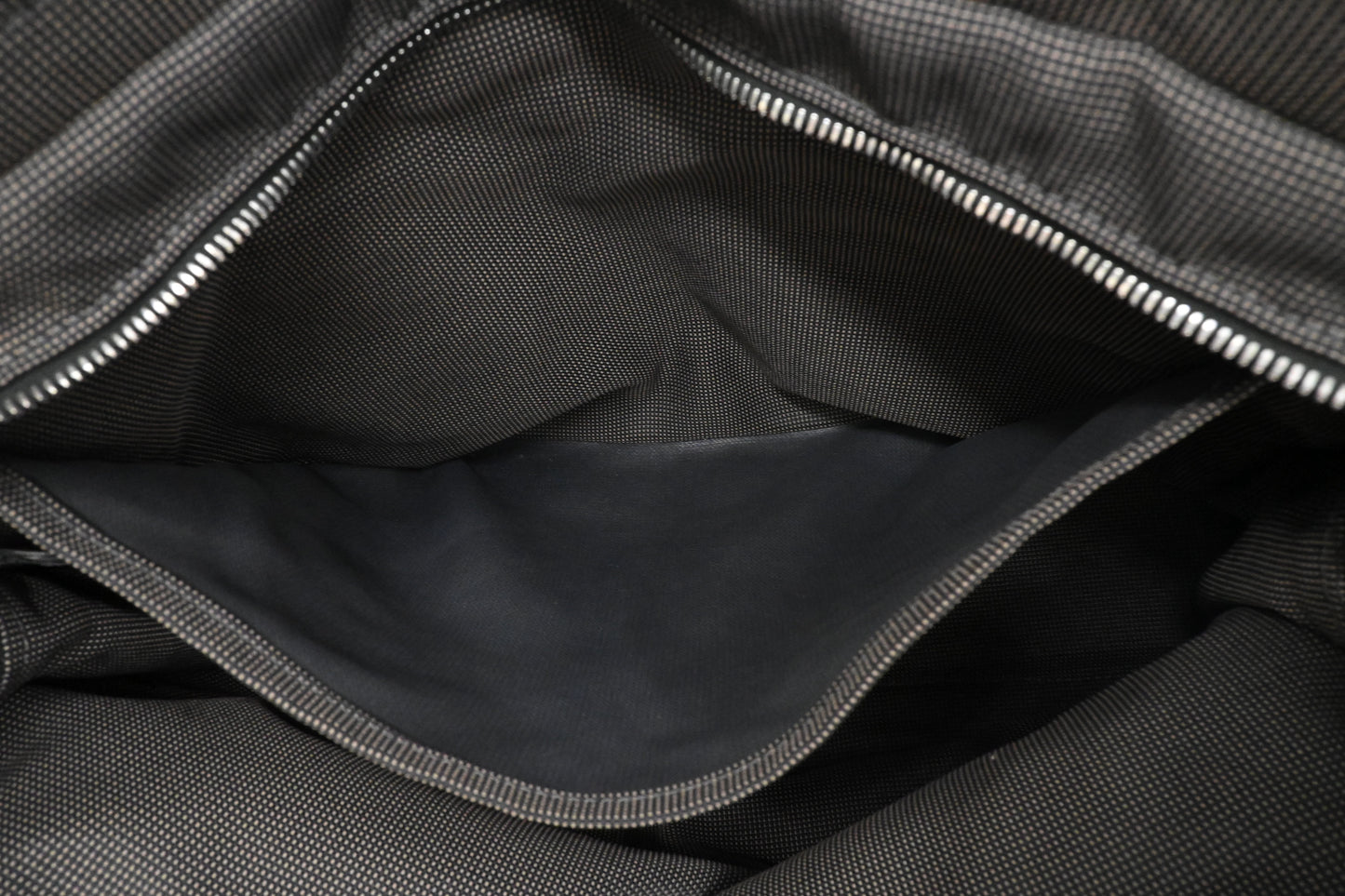 Hermes Fourre Tout MM in Gray Herline Canvas