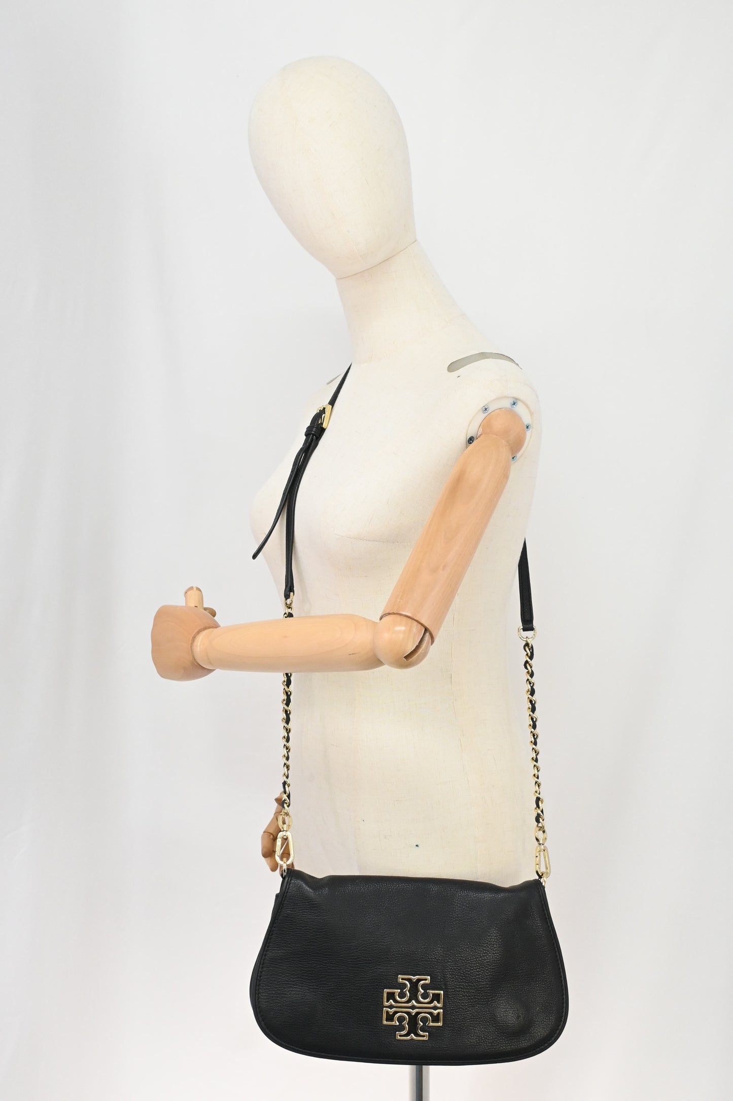 Tory Burch Shoulder Bag in Black Leather