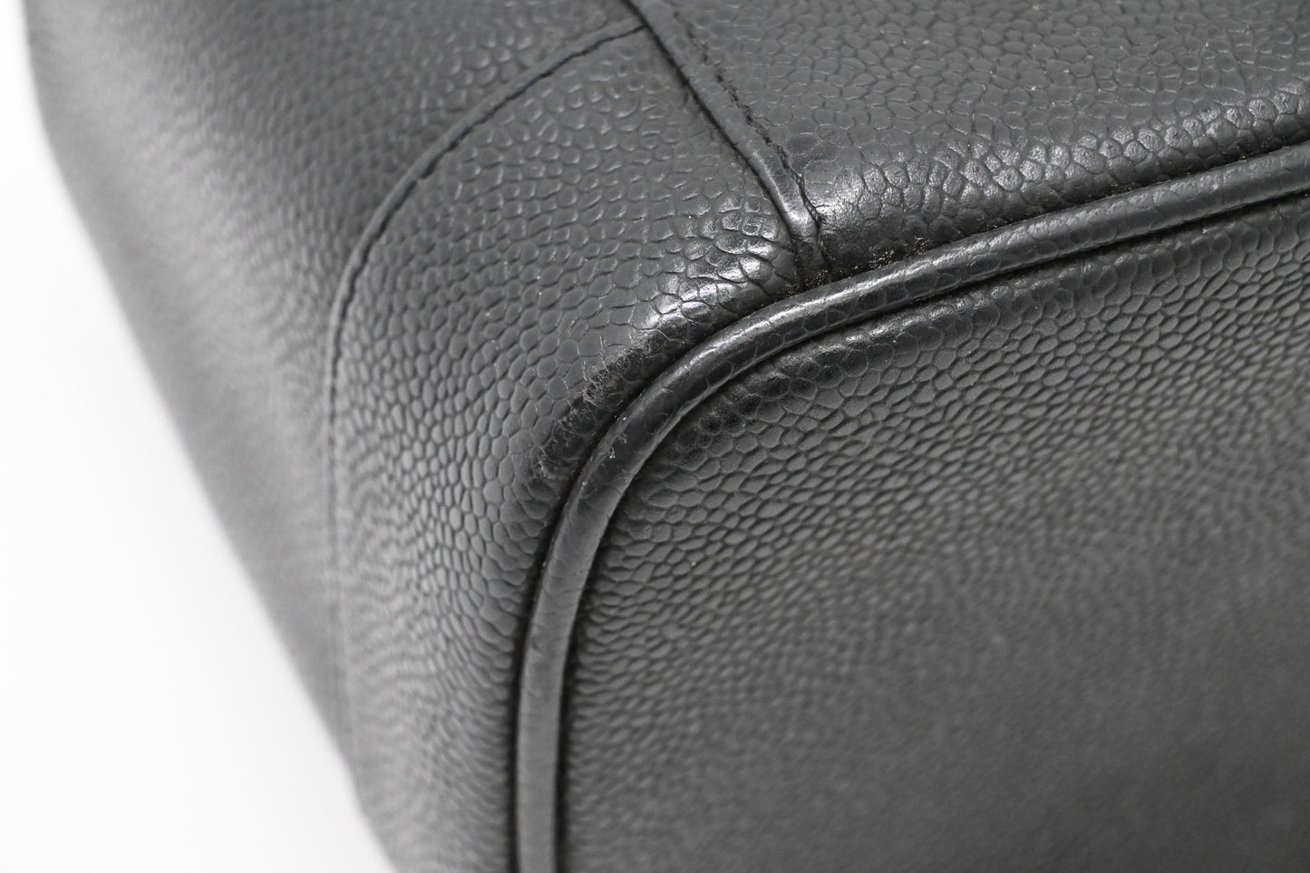 Chanel Vanity Case in Black Caviar Leather