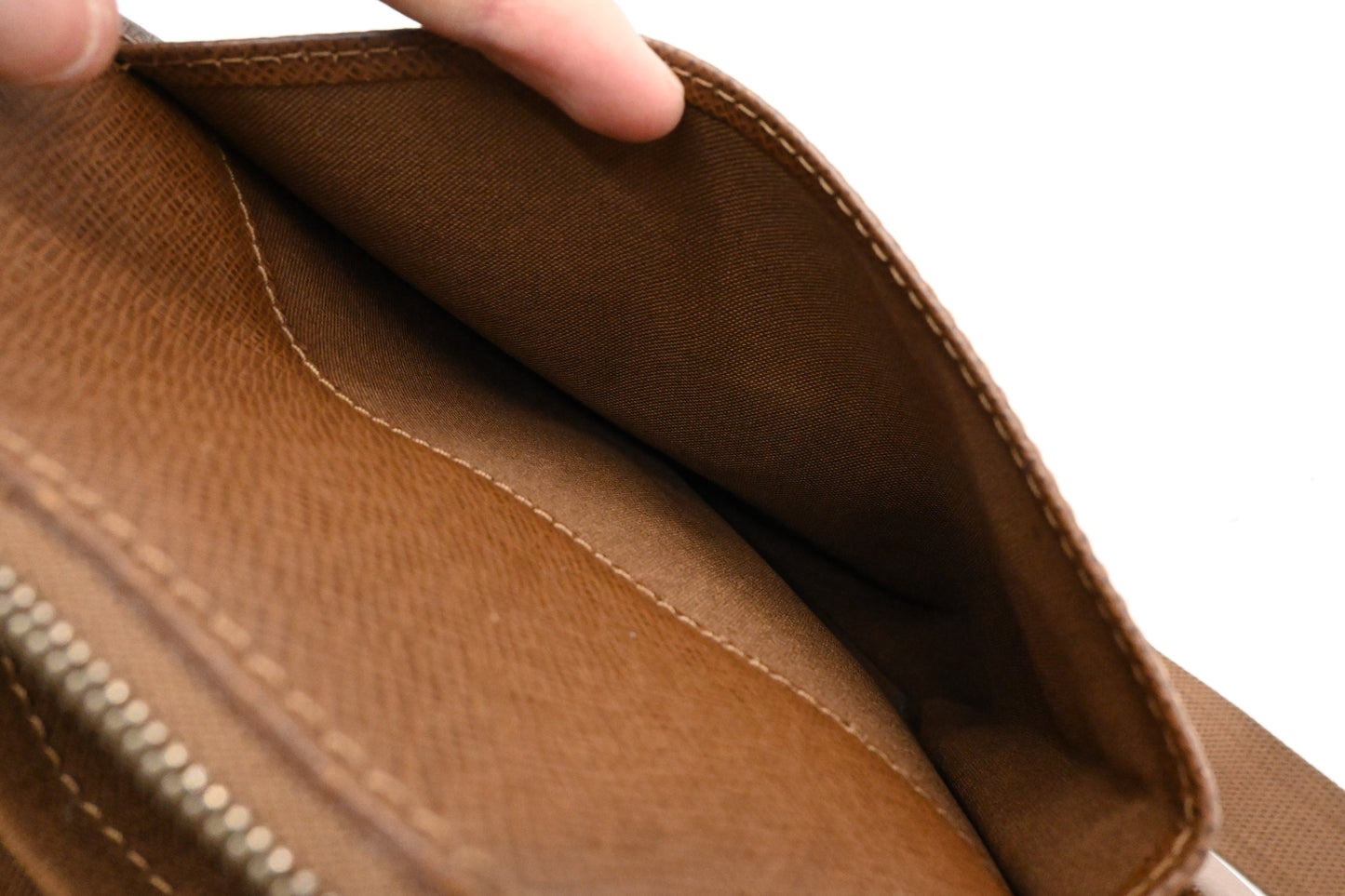 Louis Vuitton Anton Business Bag in Brown Leather