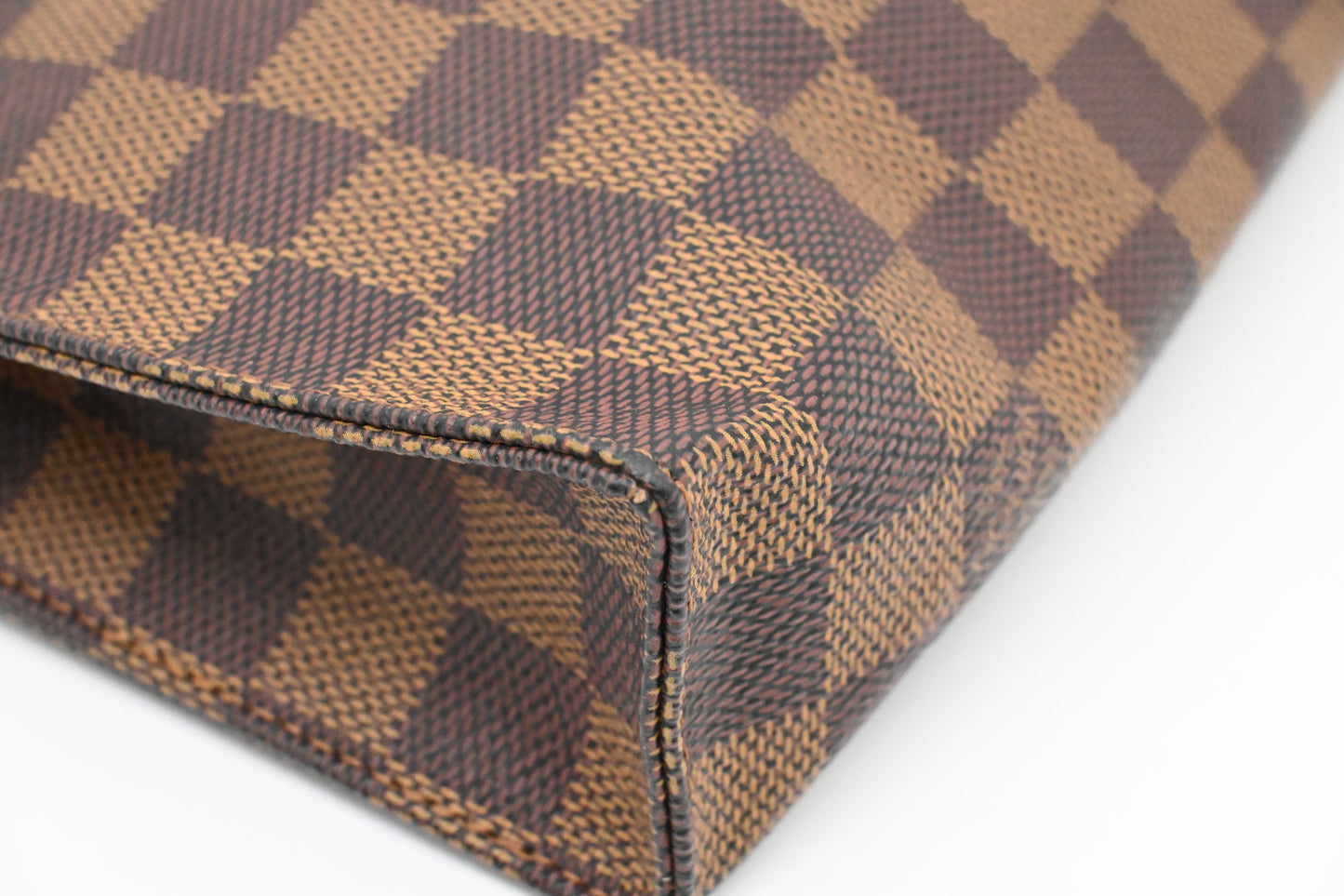 Louis Vuitton Toiletry 26 in Damier Ebene Canvas