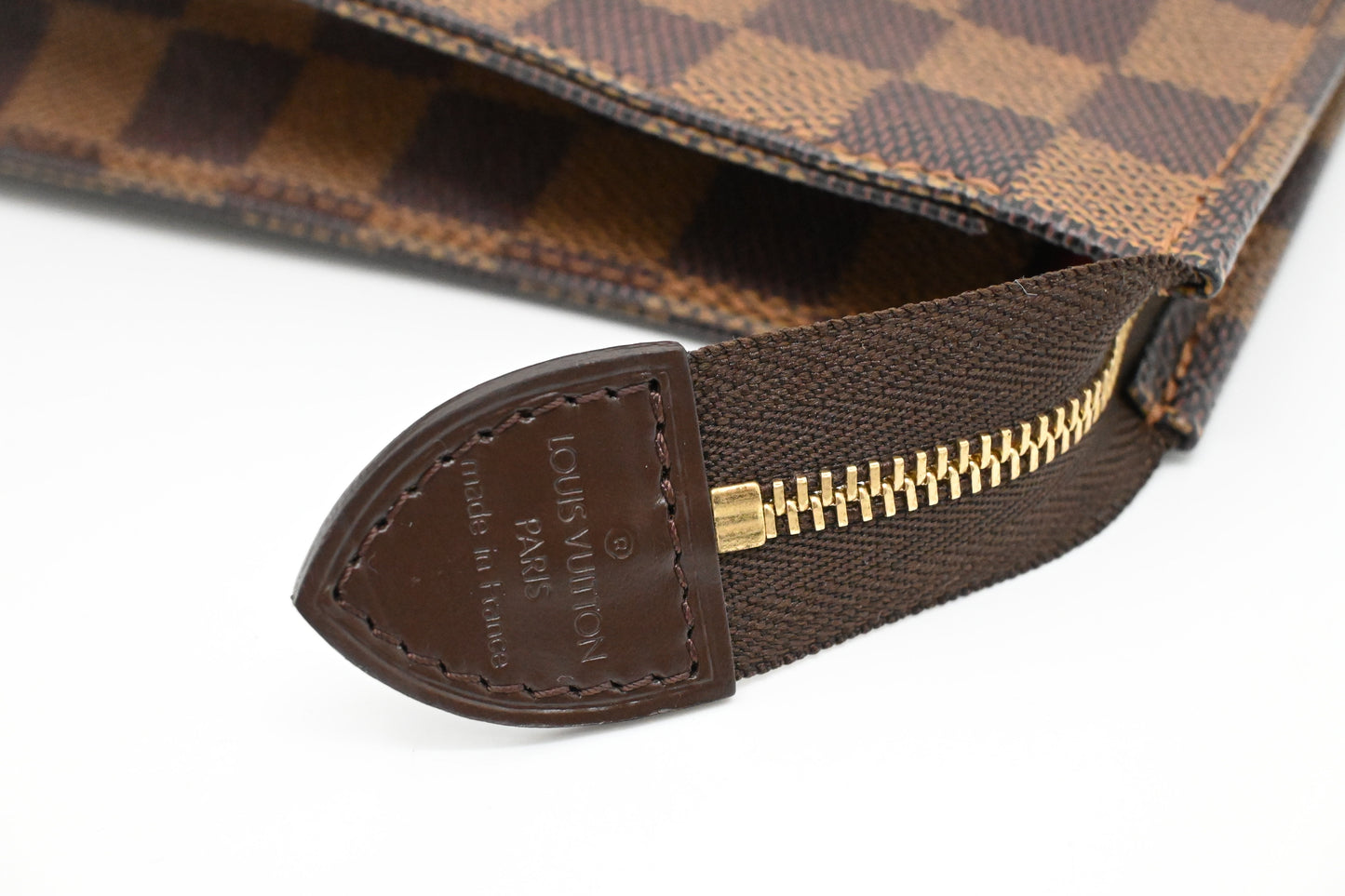 Louis Vuitton Toiletry 26 in Damier Ebene Canvas