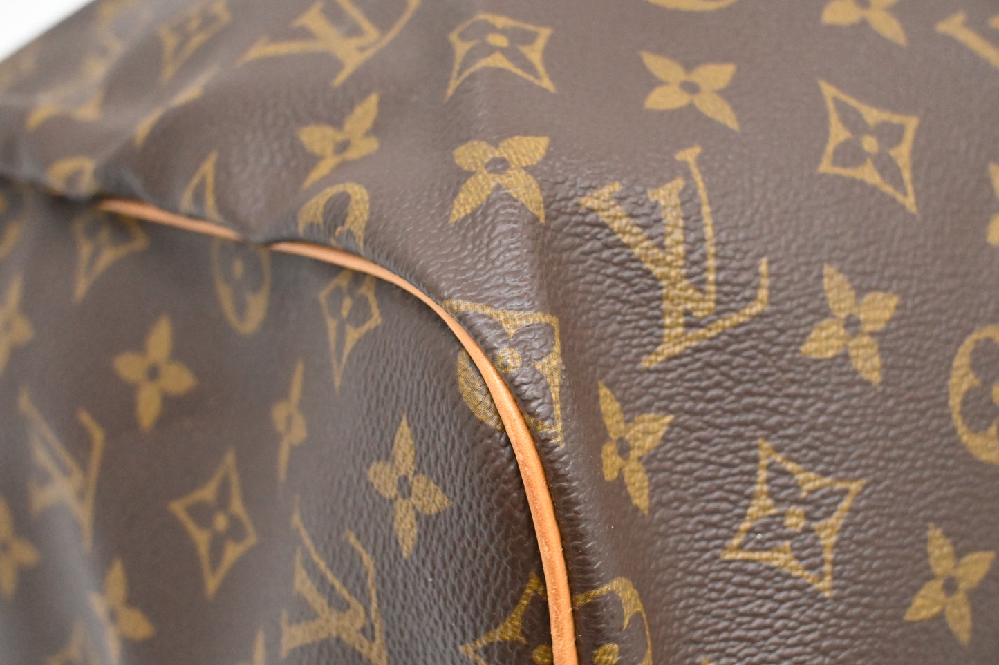 Louis Vuitton Keepall 55 Bandouliere in Monogram Canvas