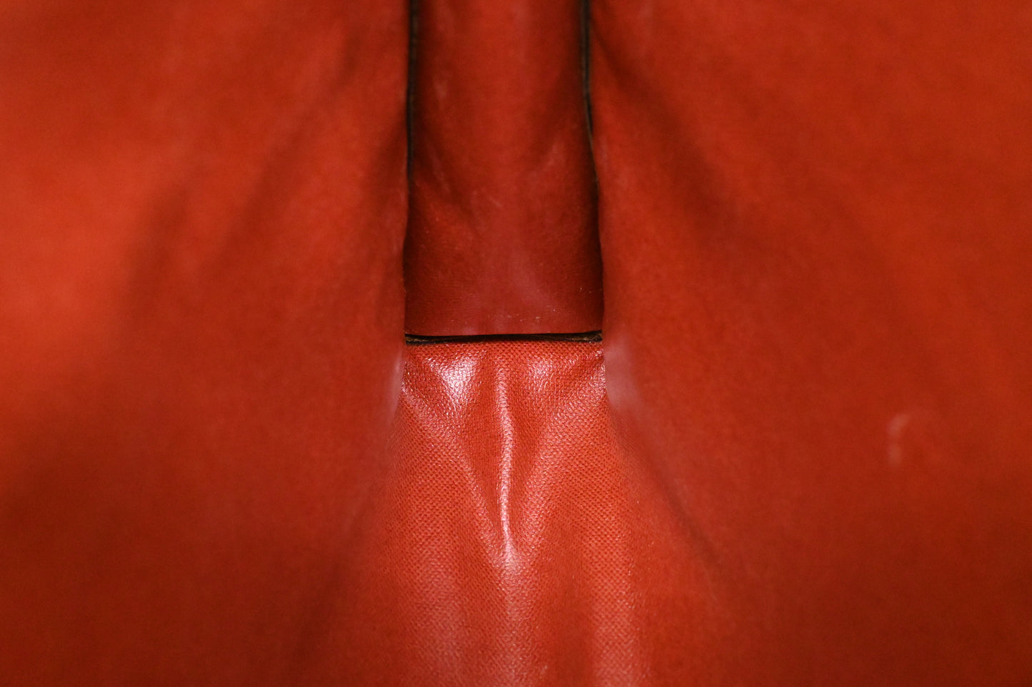 Louis Vuitton Toiletry 26 in Damier Ebene Canvas