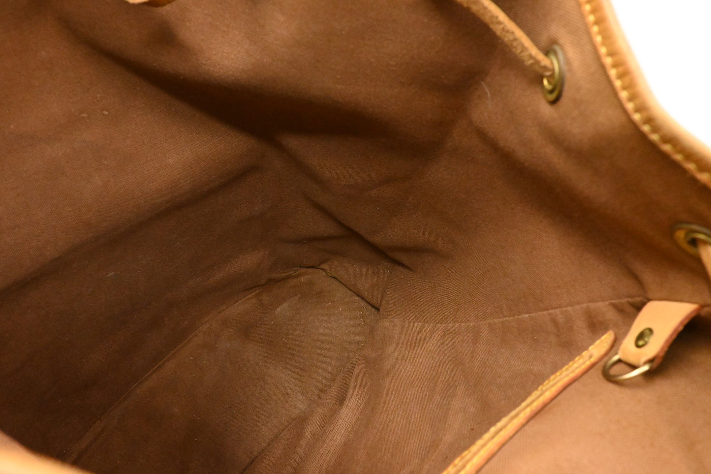 Louis Vuitton Montsouris GM in Monogram Canvas
