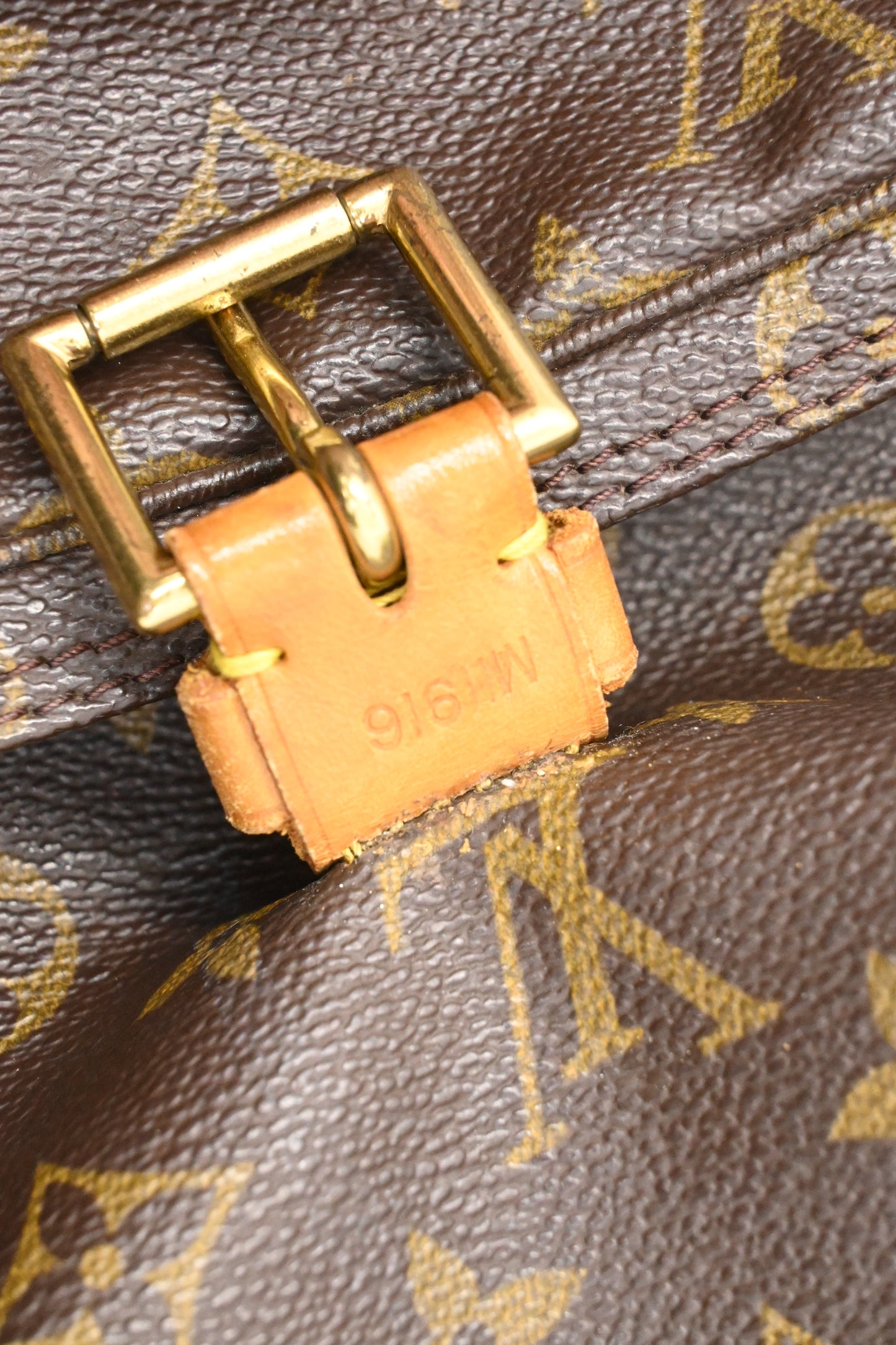 Louis Vuitton Montsouris GM in Monogram Canvas