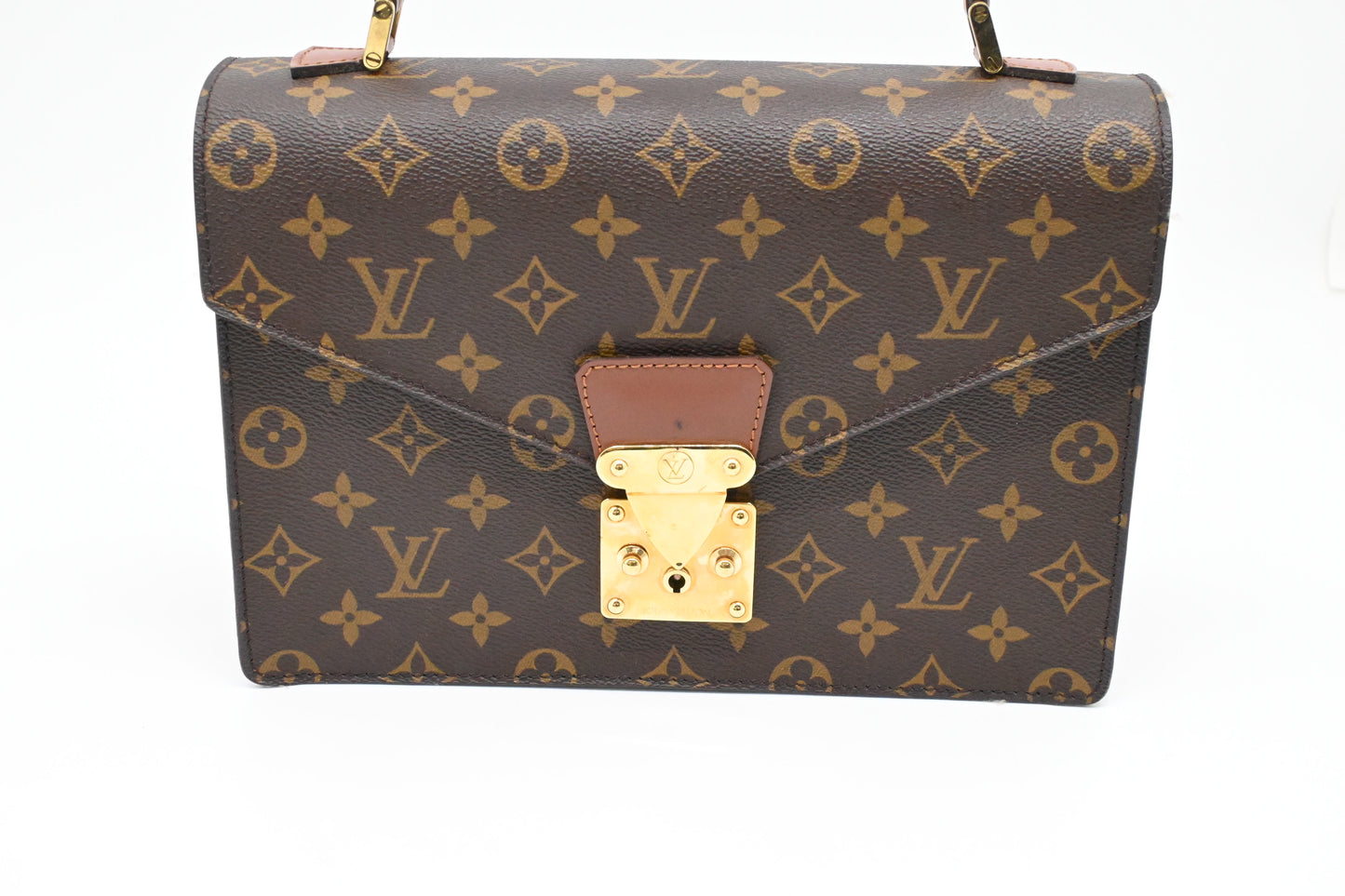 Louis Vuitton Concorde in Monogram Canvas
