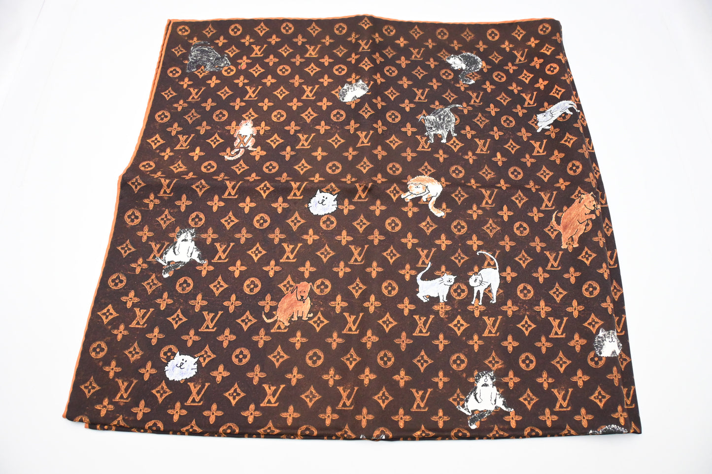 Louis Vuitton Catogram Scarf in Silk