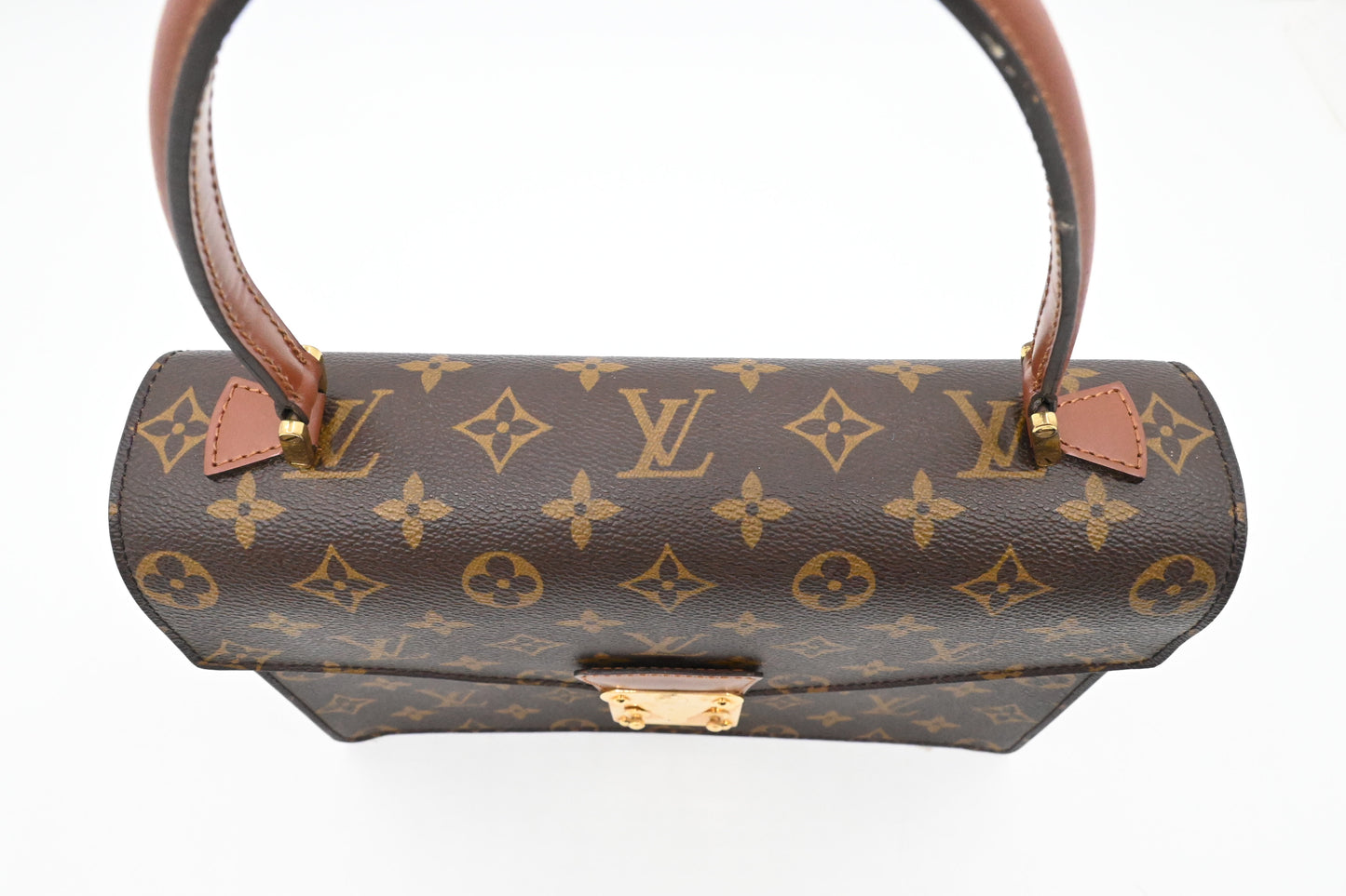 Louis Vuitton Concorde in Monogram Canvas