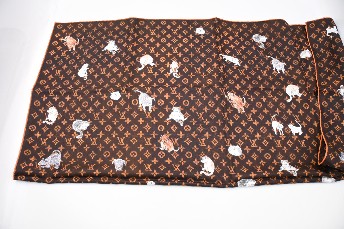 Louis Vuitton Catogram Scarf in Silk