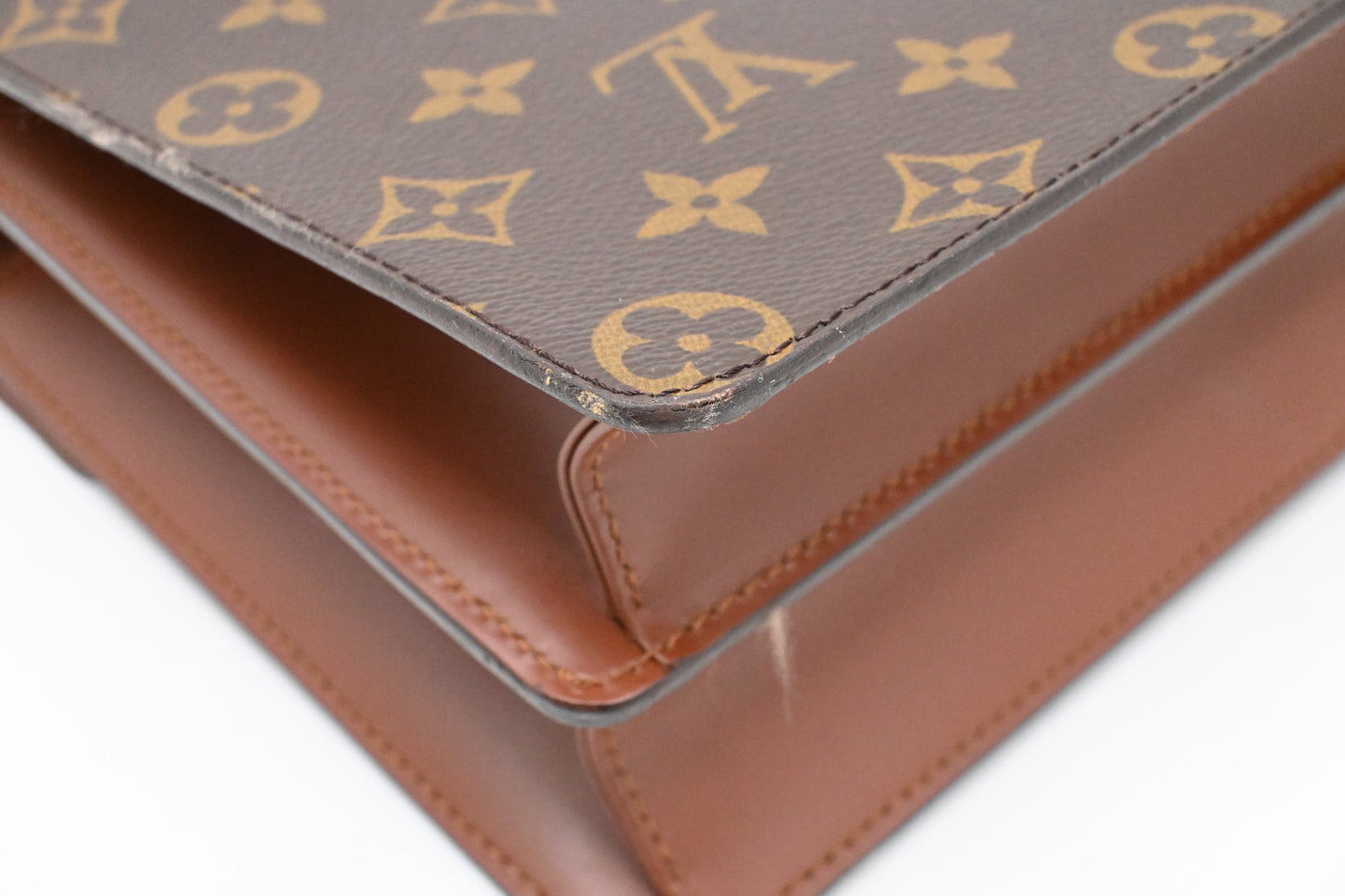 Louis Vuitton Concorde in Monogram Canvas