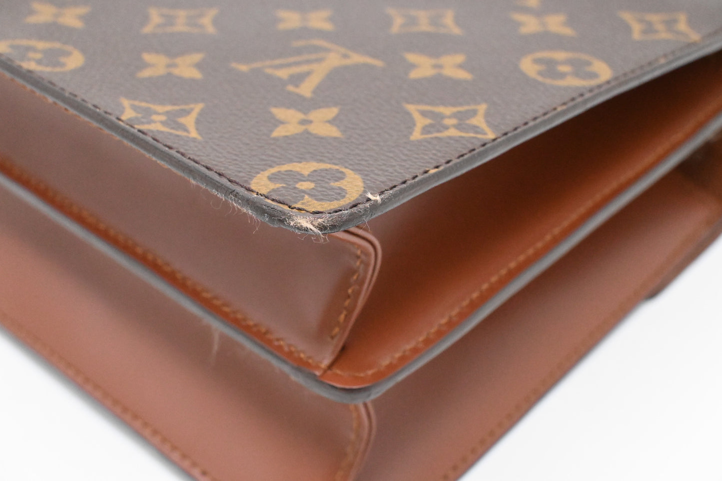 Louis Vuitton Concorde in Monogram Canvas