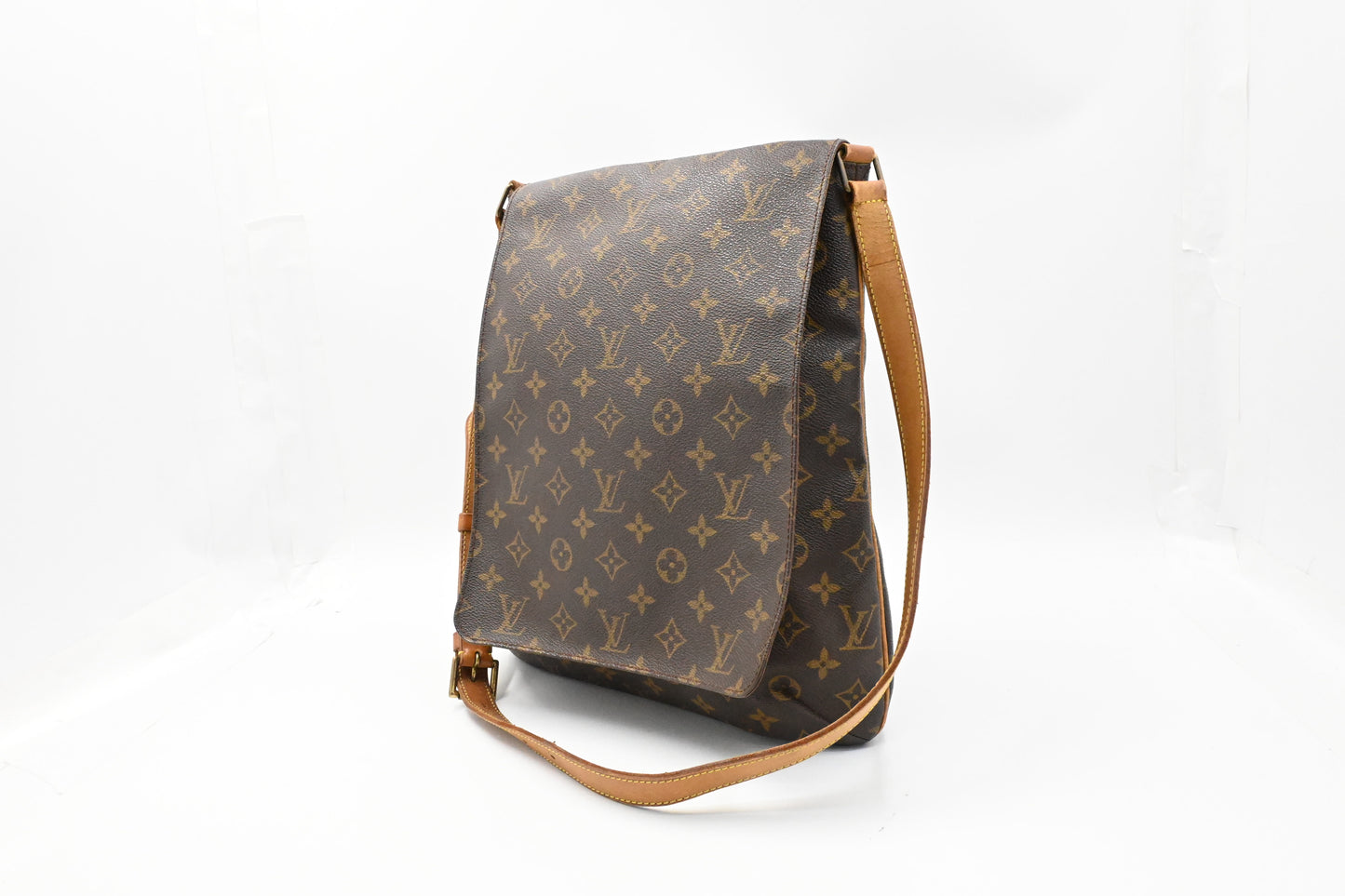 Louis Vuitton Musette Salsa GM in Monogram Canvas