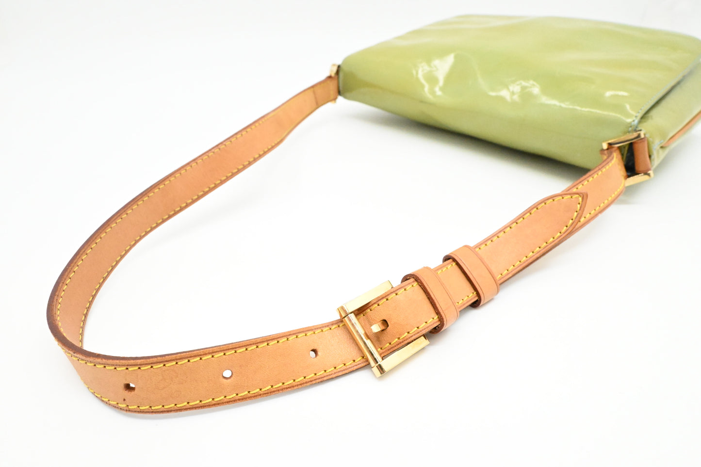 Louis Vuitton Thompson Street in Green Vernis Leather