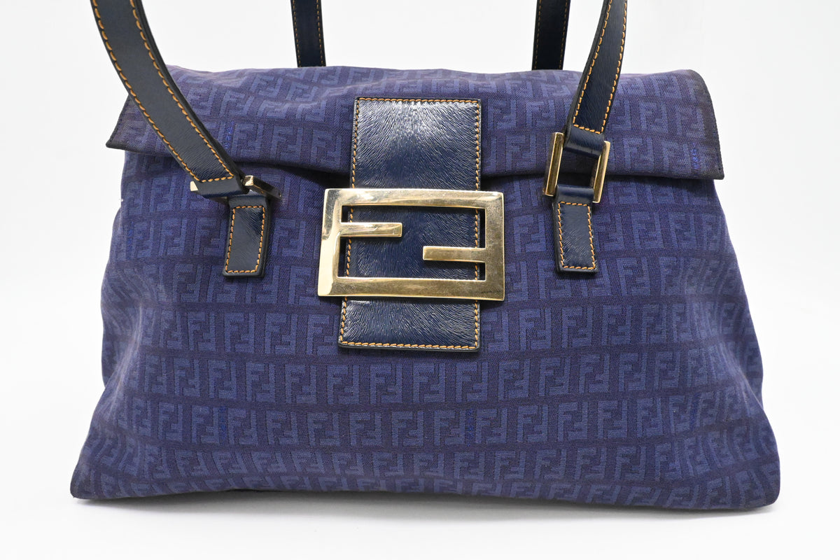 Fendi Shoulder Bag in Blue Zuccino Canvas