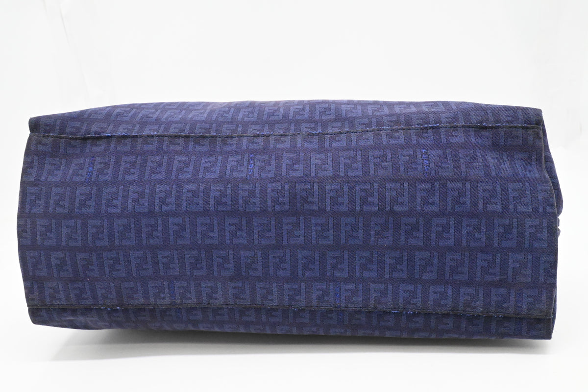 Fendi Shoulder Bag in Blue Zuccino Canvas
