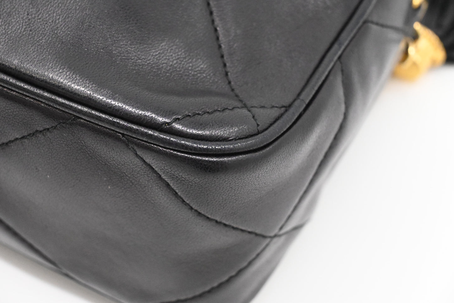 Chanel Chain Shoulder Bag in Black Leather