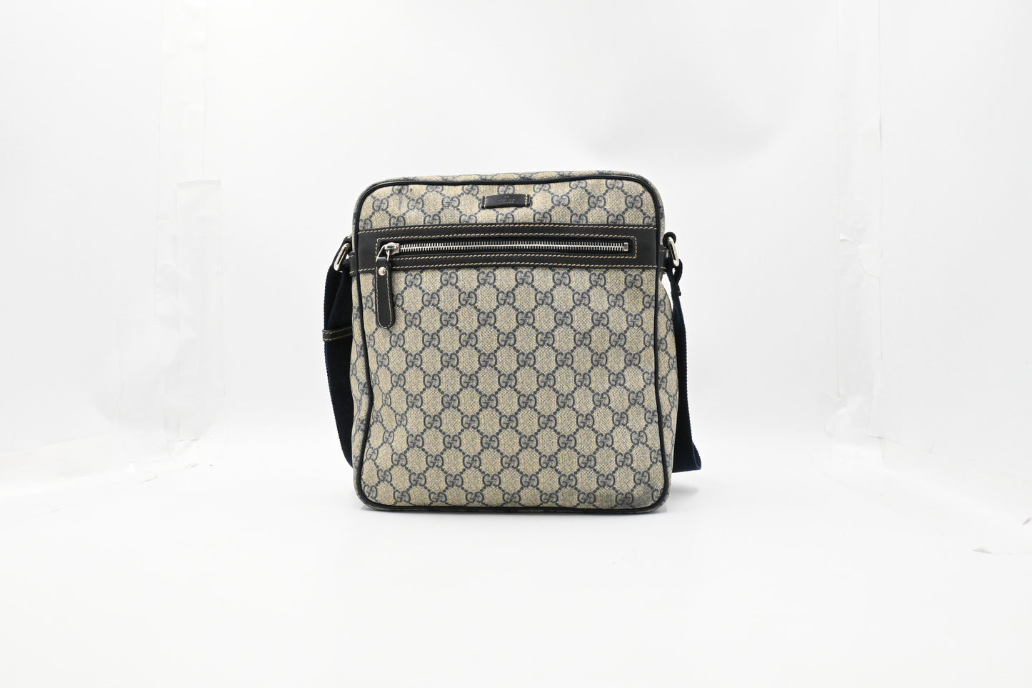 Gucci Crossbody Bag in Navy Blue GG Supreme Canvas