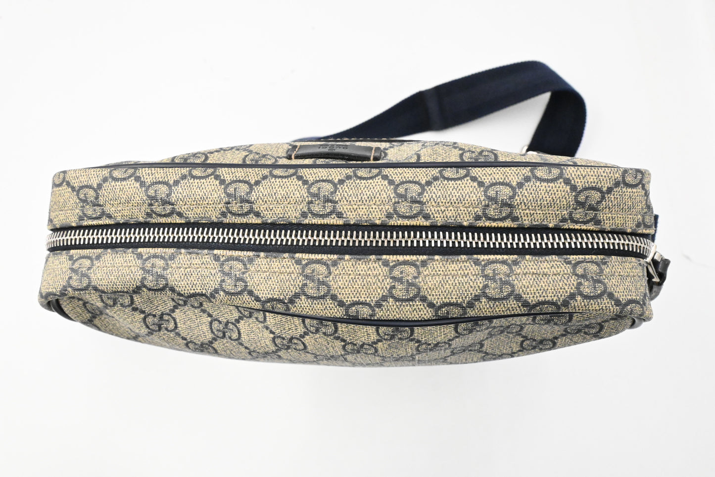 Gucci Crossbody Bag in Navy Blue GG Supreme Canvas