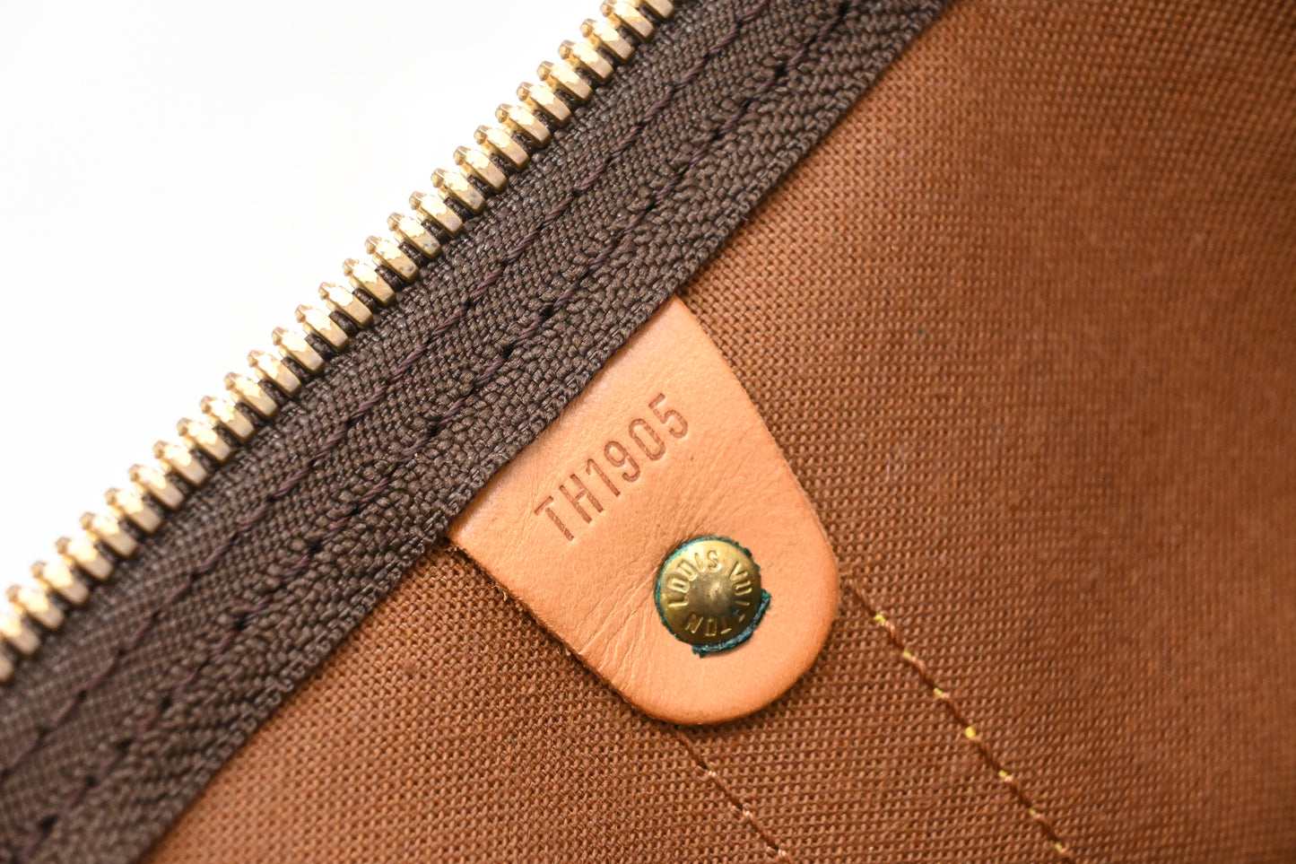 Louis Vuitton Keepall 55 Bandouliere in Monogram Canvas