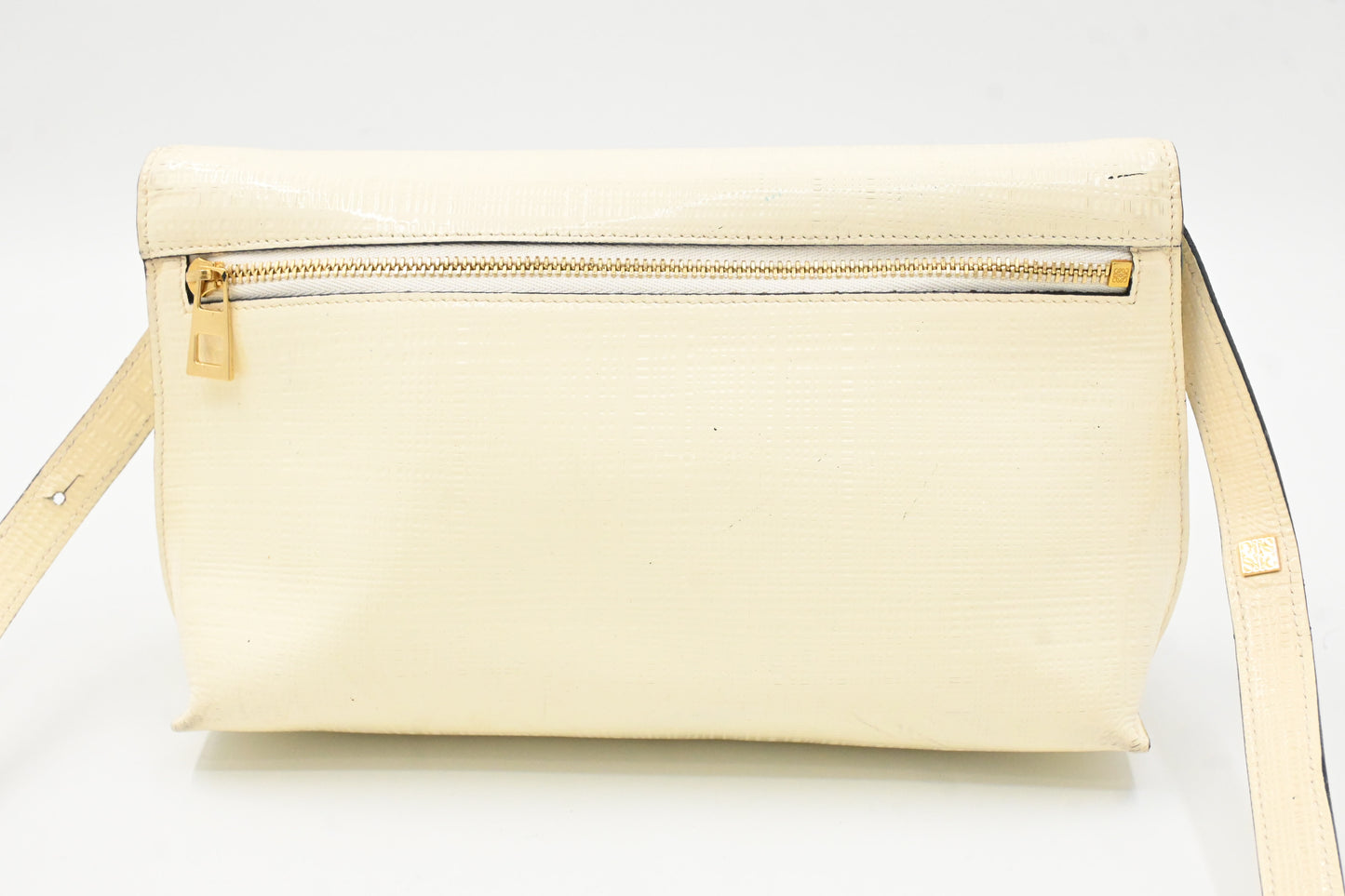 Loewe Shoulder Bag in White Leather