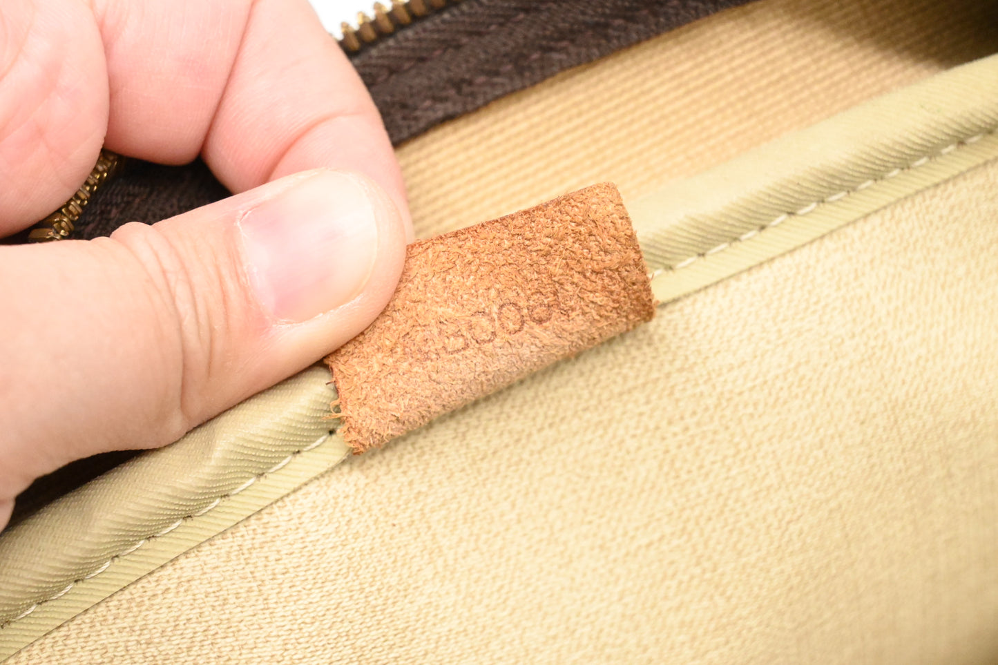 Louis Vuitton Deauville in Monogram Canvas