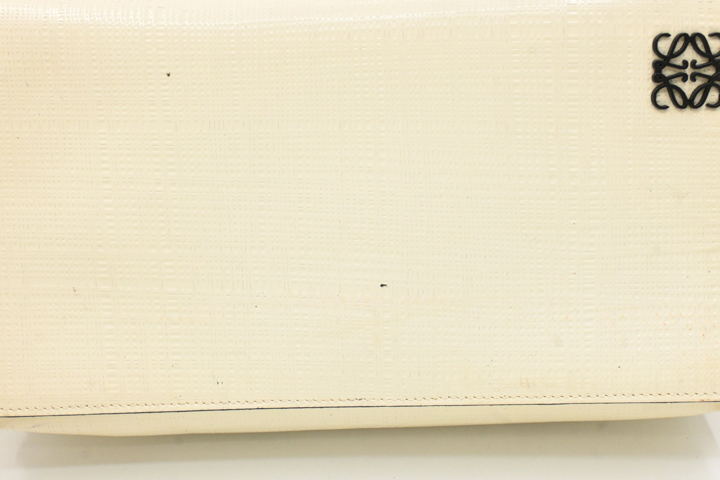 Loewe Shoulder Bag in White Leather