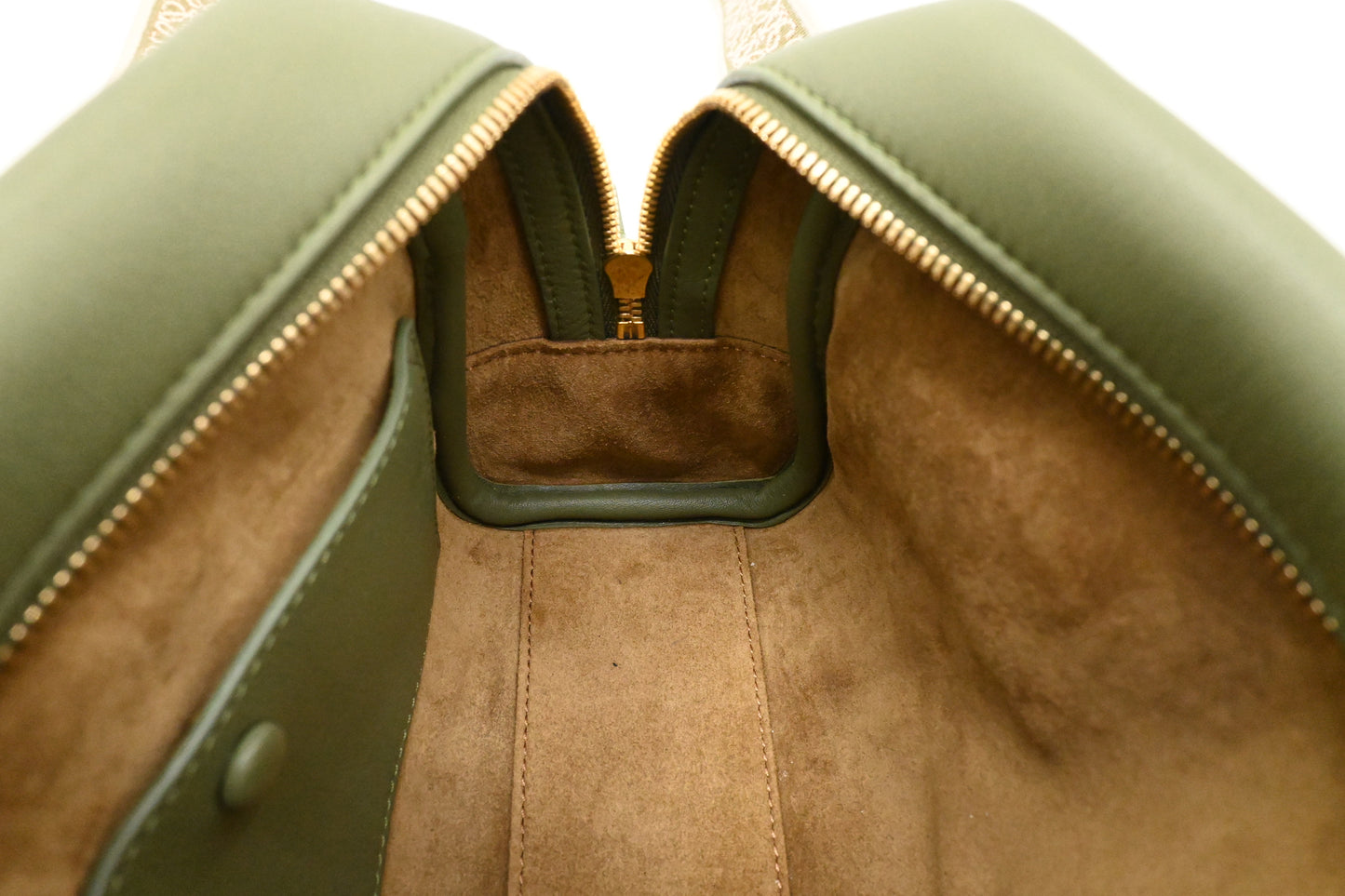 Loewe Amazona 16 Square Bag in Nappa Green Leather