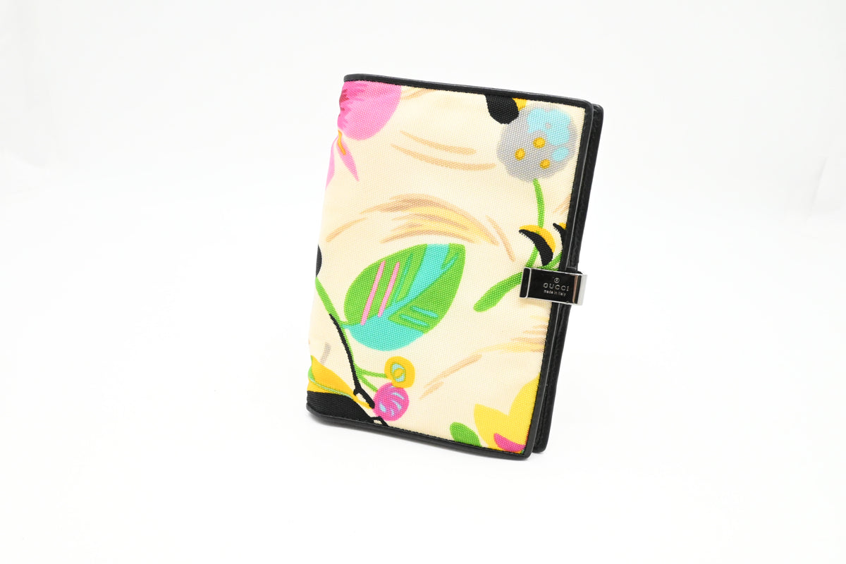 Gucci Agenda in Flower Canvas and Black Leather