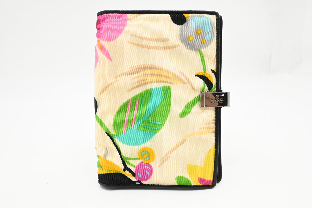 Gucci Agenda in Flower Canvas and Black Leather
