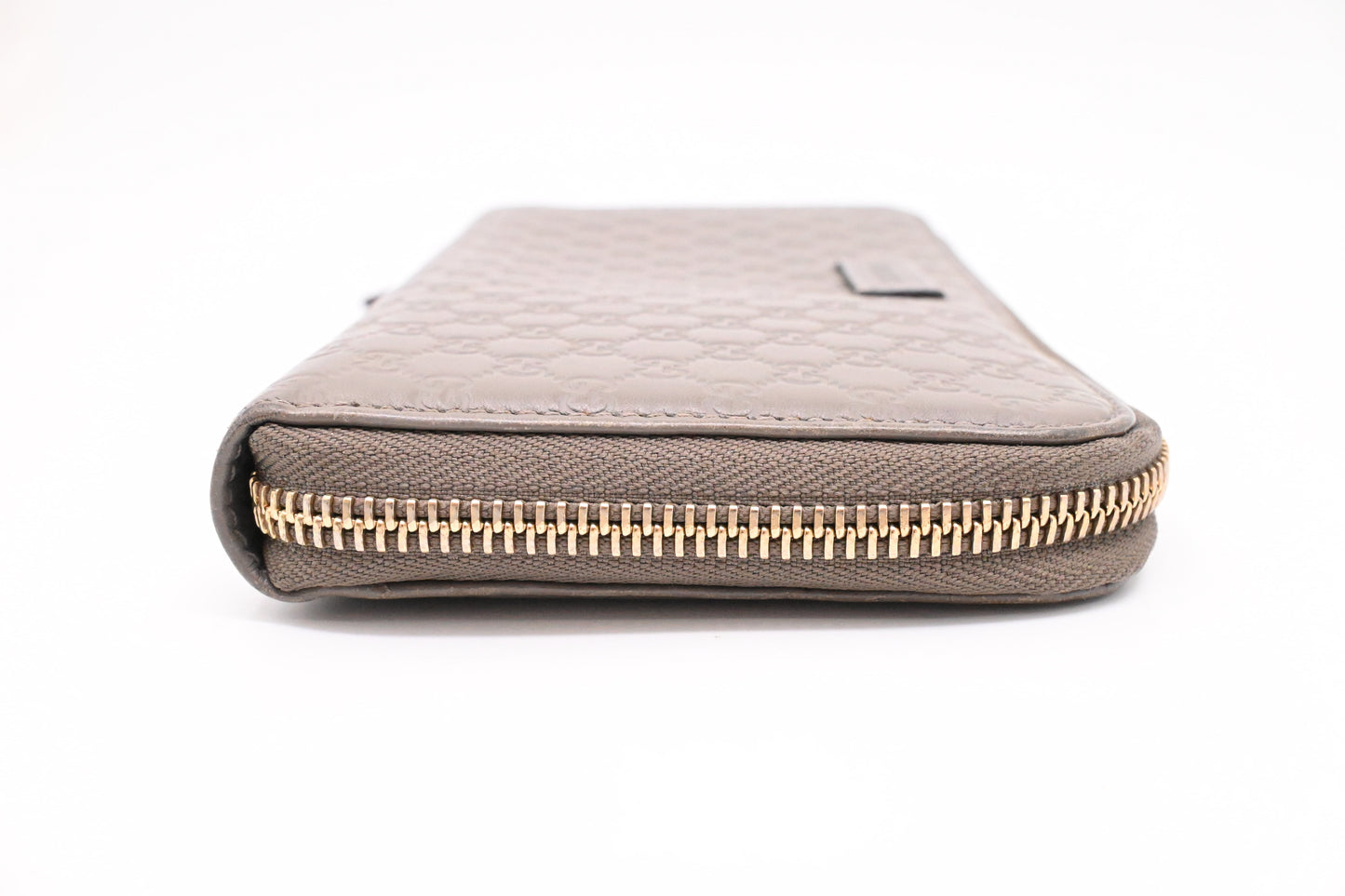 Gucci Wallet in Grey Microguccissima Leather