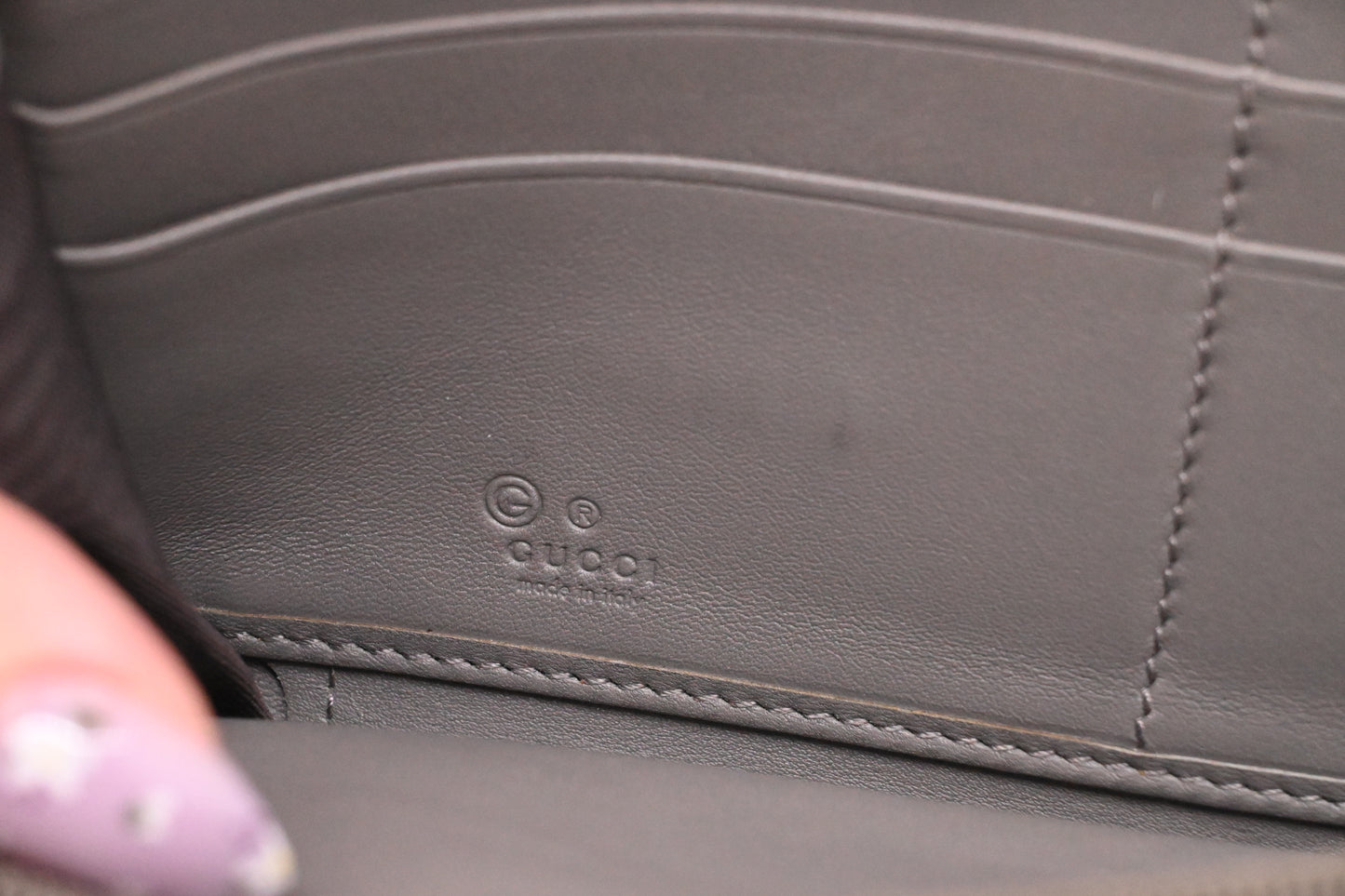 Gucci Wallet in Grey Microguccissima Leather