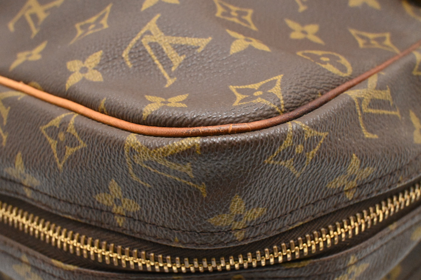 Louis Vuitton Sirius 45 in Monogram Canvas