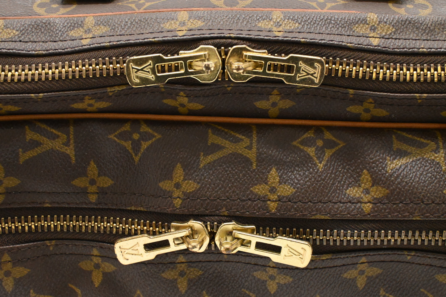 Louis Vuitton Sirius 45 in Monogram Canvas