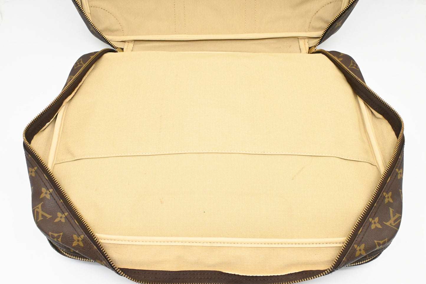 Louis Vuitton Sirius 45 in Monogram Canvas
