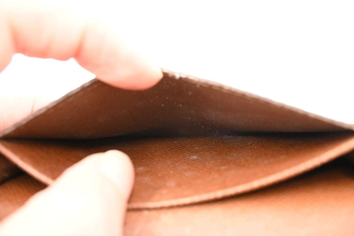 Louis Vuitton Card Case in Monogram Canvas
