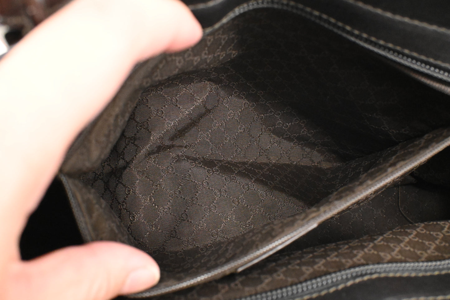 Gucci Sherry Handbag Bag in Brown Canvas