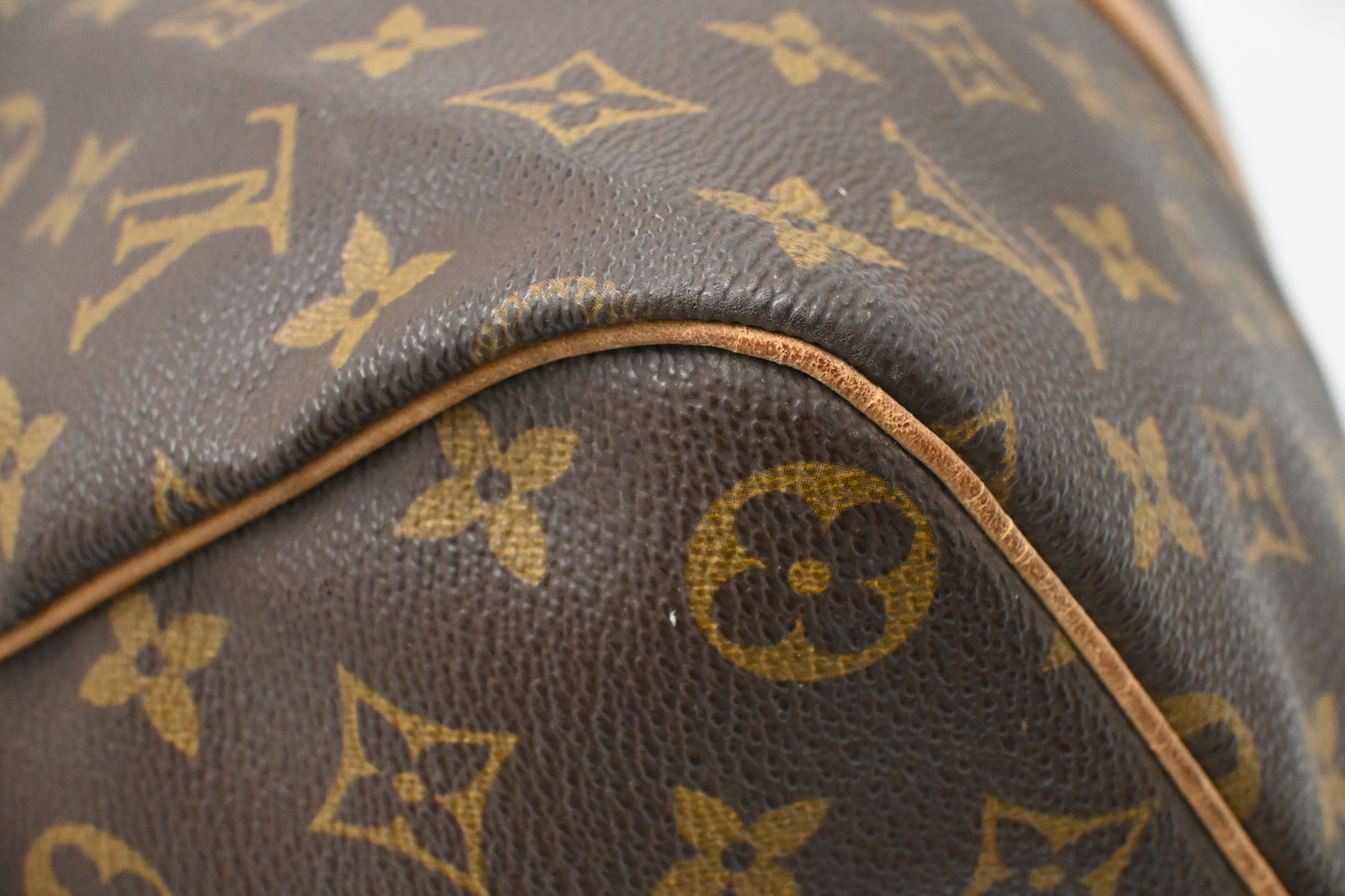 Louis Vuiton Sac Souple 45 in Monogram Canvas