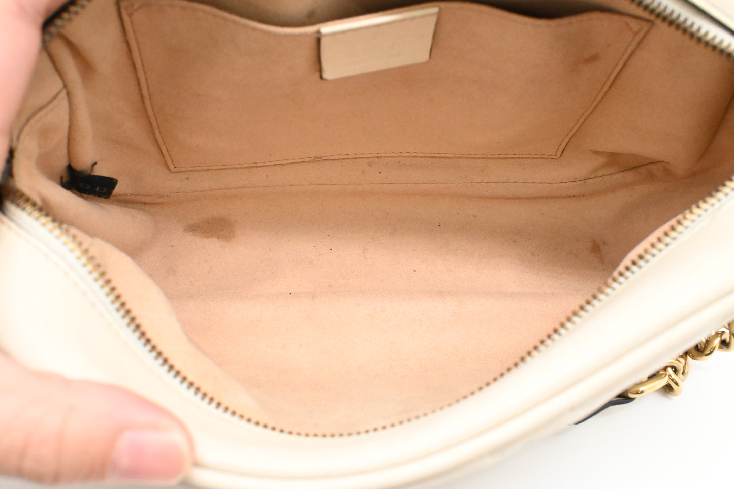 Gucci Marmont Crossbody Bag in White Leather