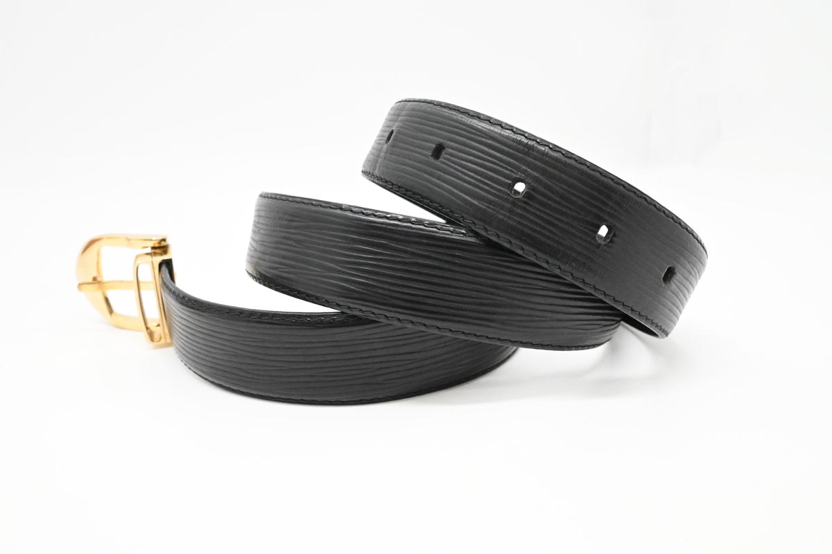 Louis Vuitton Belt in Black Epi Leather