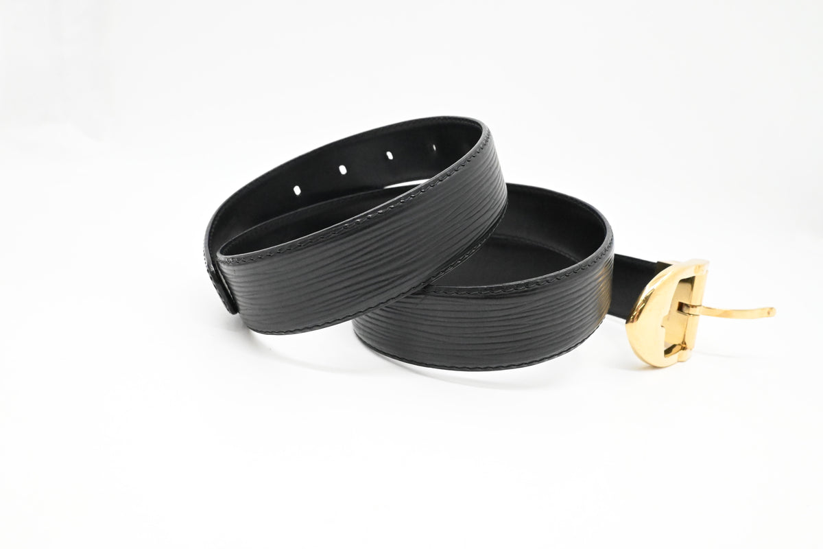 Louis Vuitton Belt in Black Epi Leather