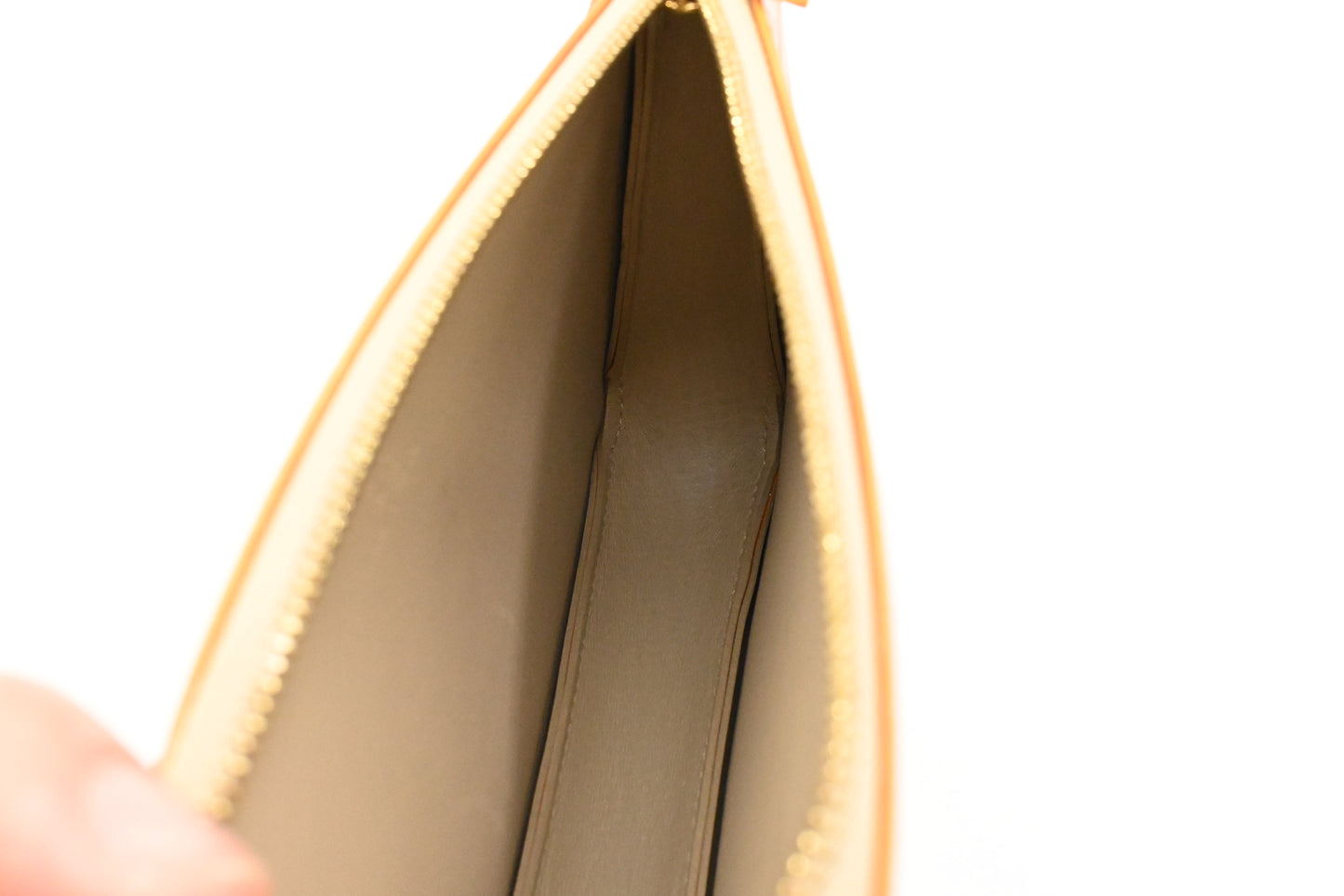 Louis Vuitton Lexington in Mango Vernis Leather