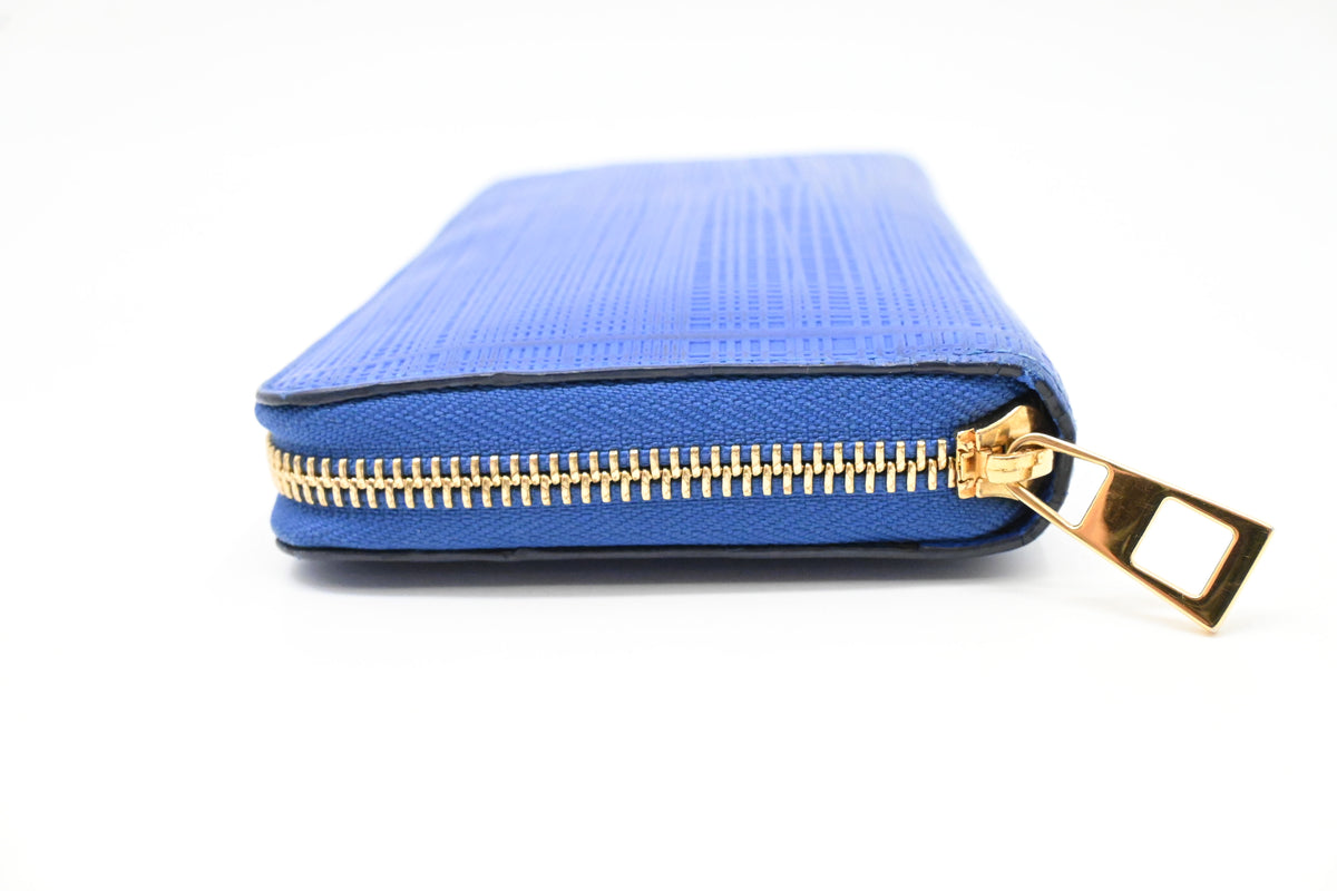 Loewe Zippy Wallet in Blue Leather