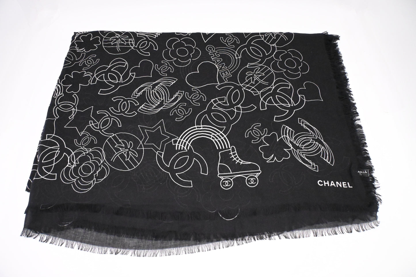Chanel Scarf in Black Cashmere and Silk