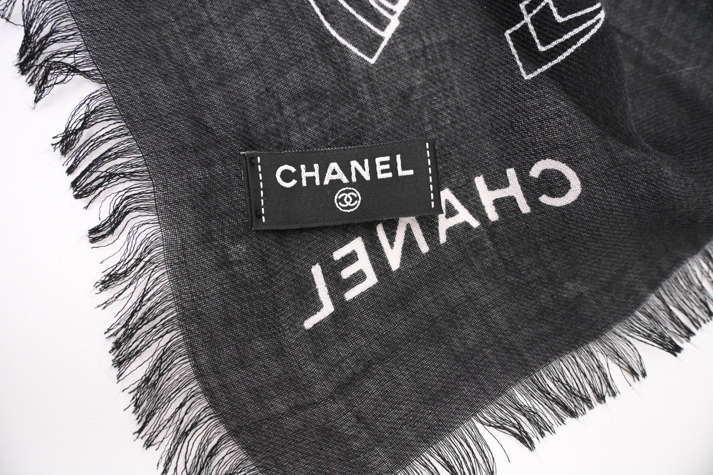Chanel Scarf in Black Cashmere and Silk