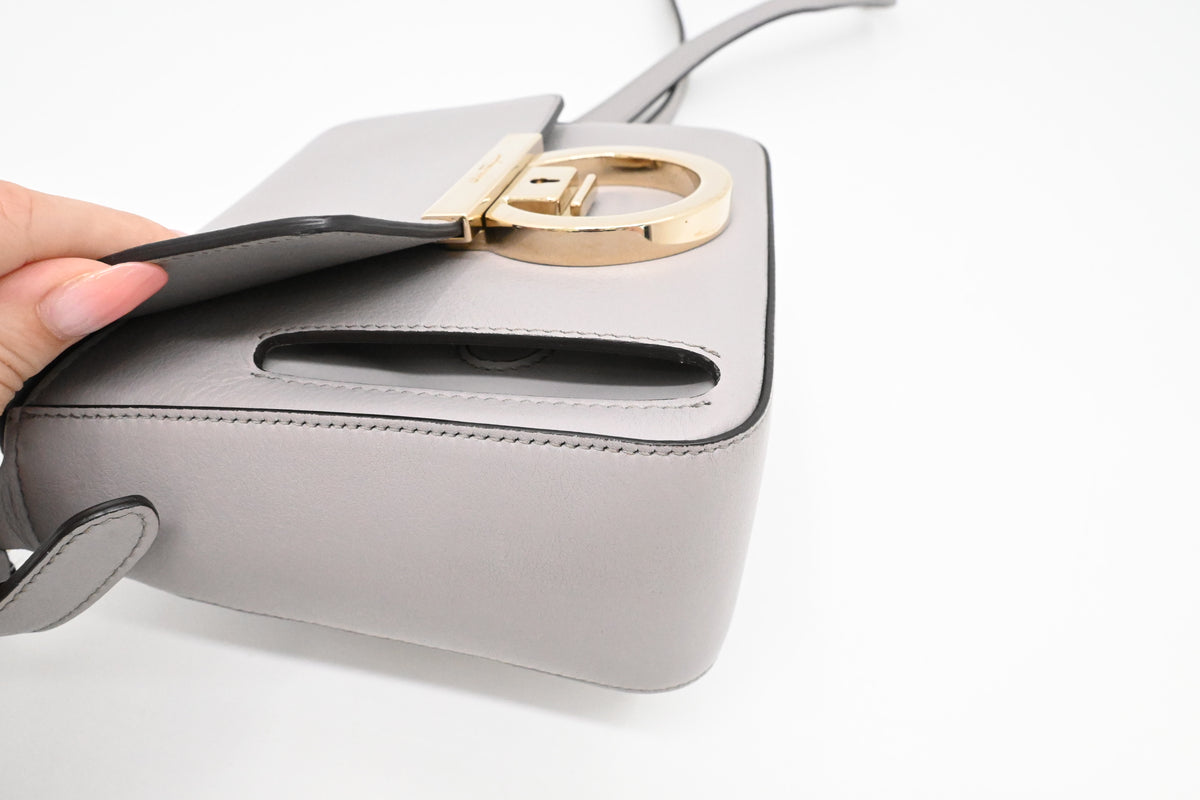 Ferragamo Shoulder Bag in Gray Leather
