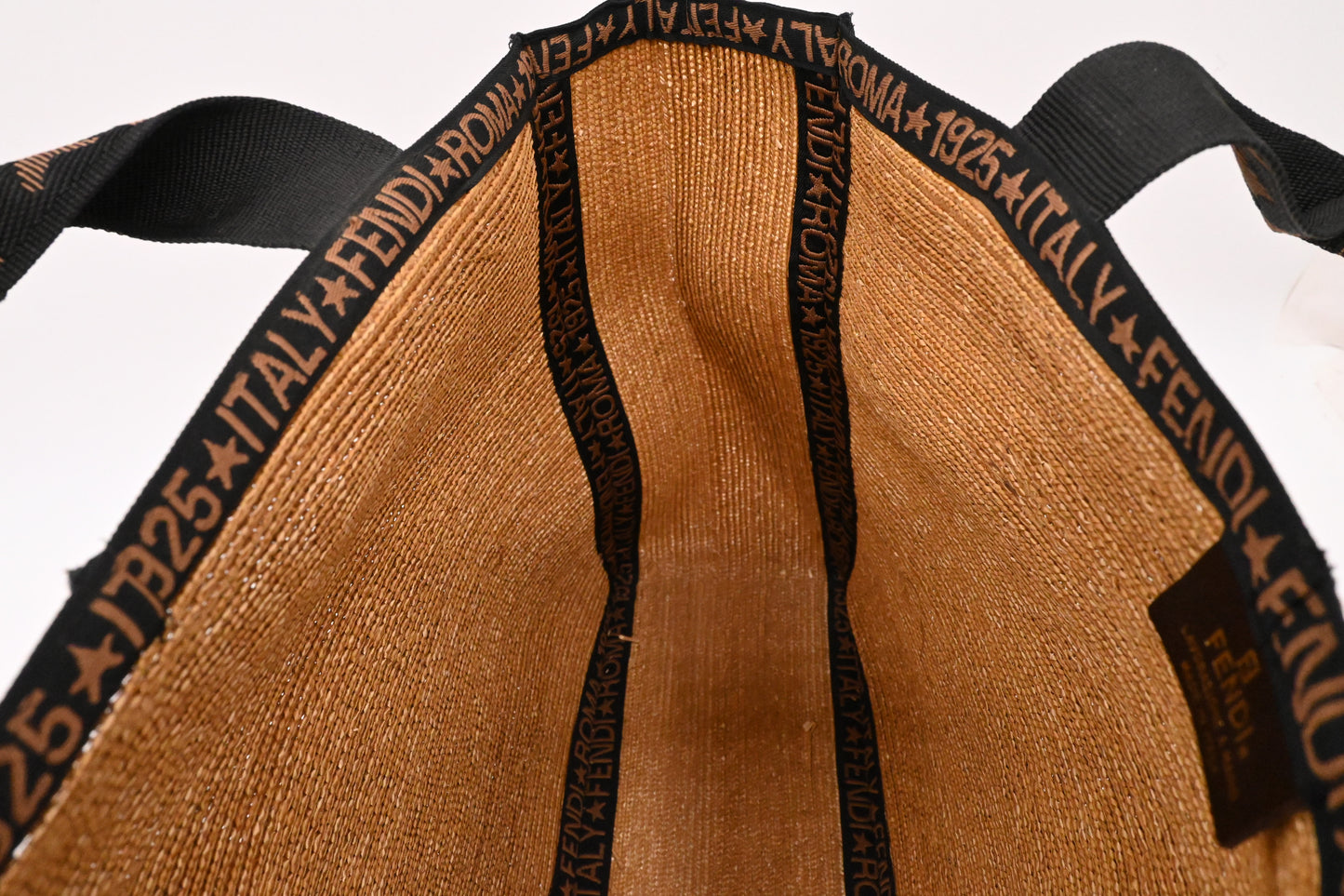 Fendi Roma 1925 Tote Bag in Beige Wicker