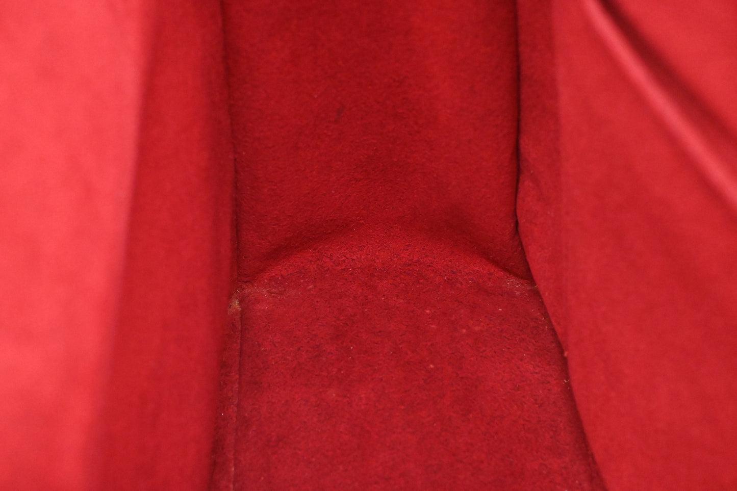 Louis Vuitton Multipli Cité in Monogram Canvas