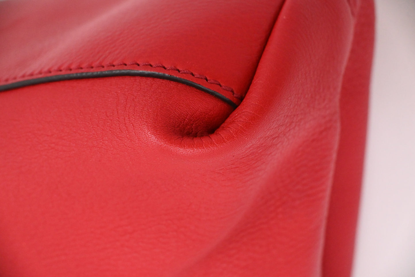 Gucci Soho Chain Shoulder Bag in Red Leather