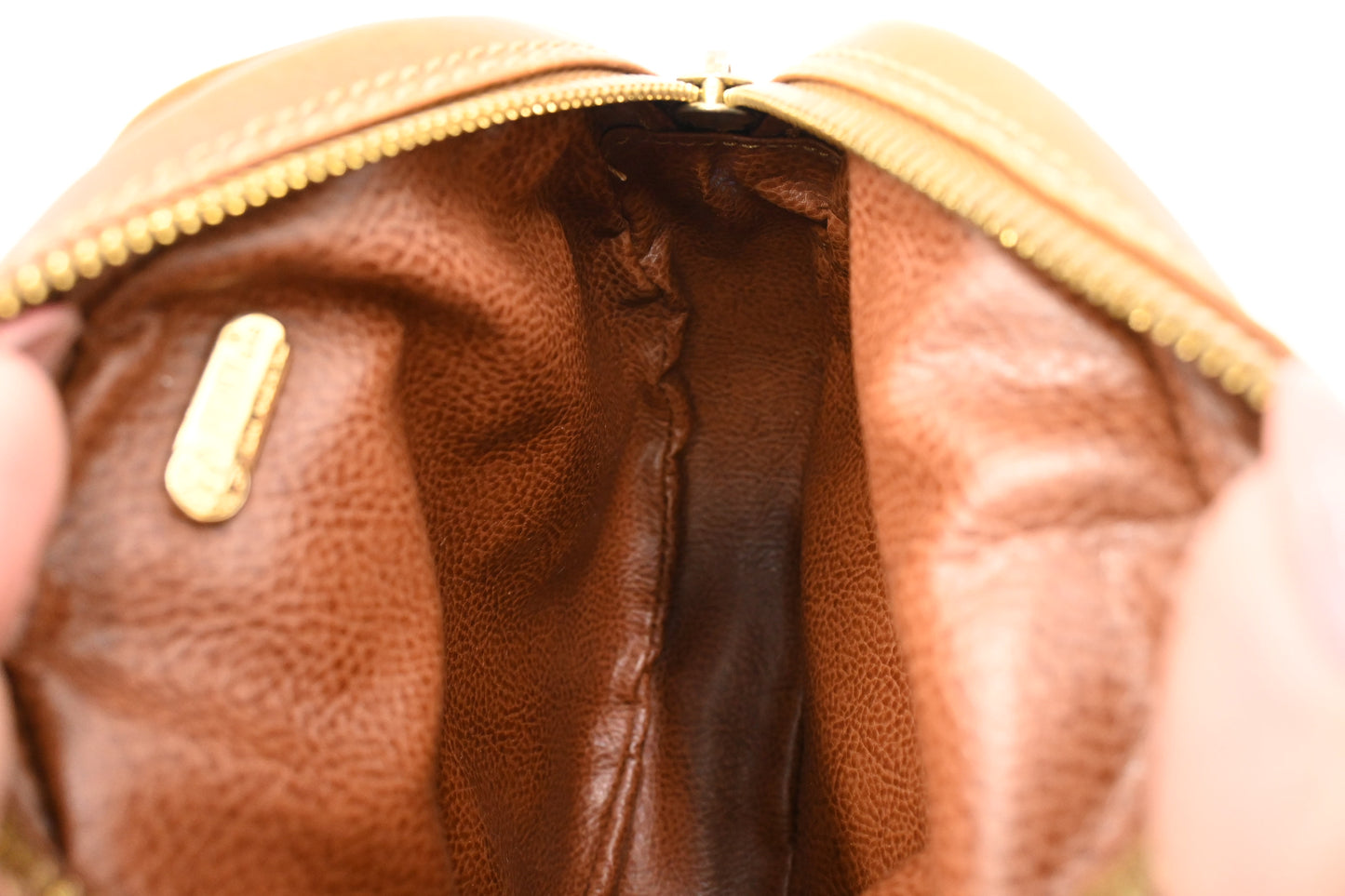 Fendi Round Crossbody Bag in Brown Leather